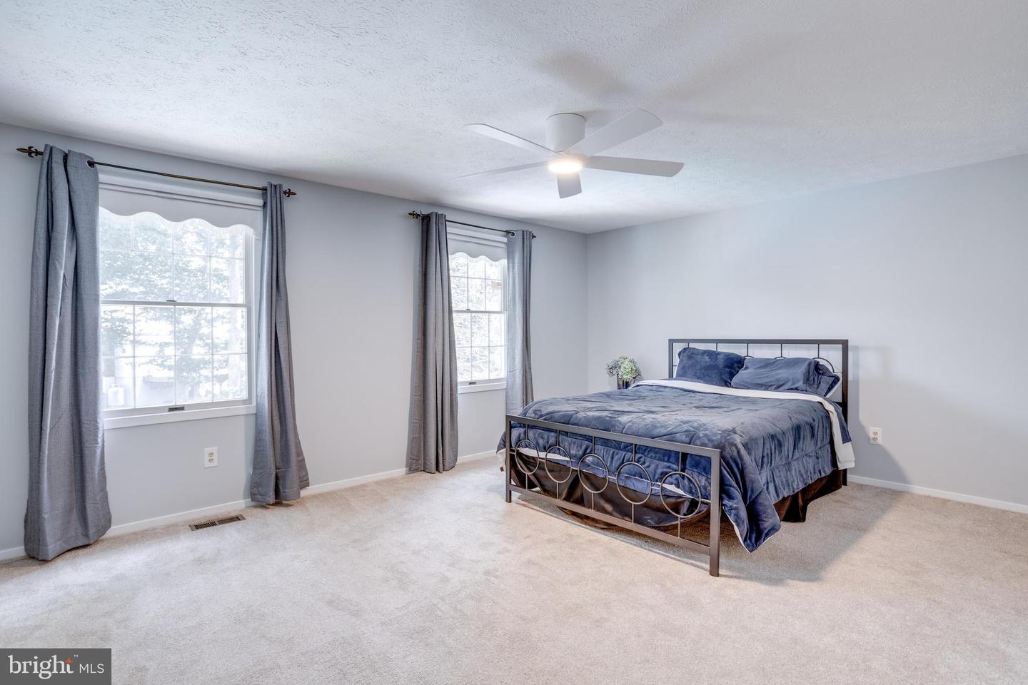 8335 TERRA GRANDE AVE, SPRINGFIELD, Virginia 22153, 5 Bedrooms Bedrooms, ,3 BathroomsBathrooms,Residential,For sale,8335 TERRA GRANDE AVE,VAFX2262544 MLS # VAFX2262544