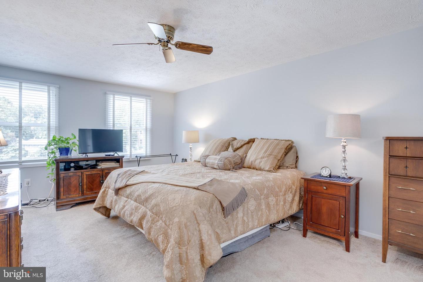 8335 TERRA GRANDE AVE, SPRINGFIELD, Virginia 22153, 5 Bedrooms Bedrooms, ,3 BathroomsBathrooms,Residential,For sale,8335 TERRA GRANDE AVE,VAFX2262544 MLS # VAFX2262544