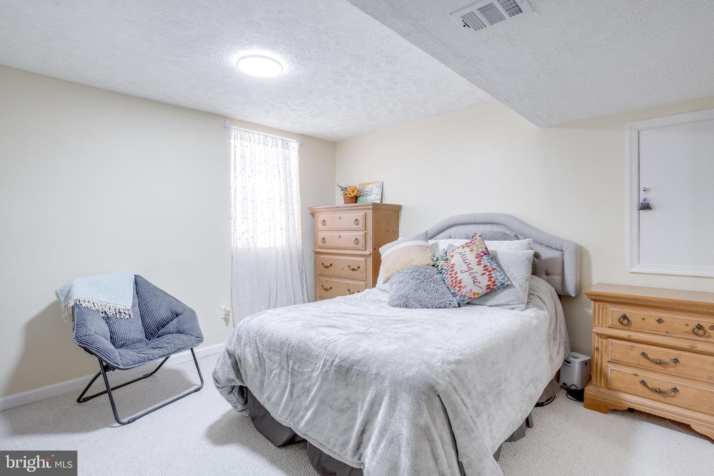 8335 TERRA GRANDE AVE, SPRINGFIELD, Virginia 22153, 5 Bedrooms Bedrooms, ,3 BathroomsBathrooms,Residential,For sale,8335 TERRA GRANDE AVE,VAFX2262544 MLS # VAFX2262544