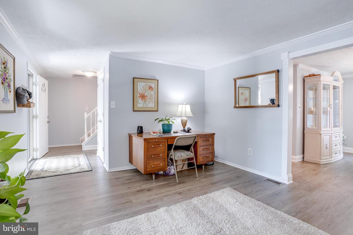8335 TERRA GRANDE AVE, SPRINGFIELD, Virginia 22153, 5 Bedrooms Bedrooms, ,3 BathroomsBathrooms,Residential,For sale,8335 TERRA GRANDE AVE,VAFX2262544 MLS # VAFX2262544
