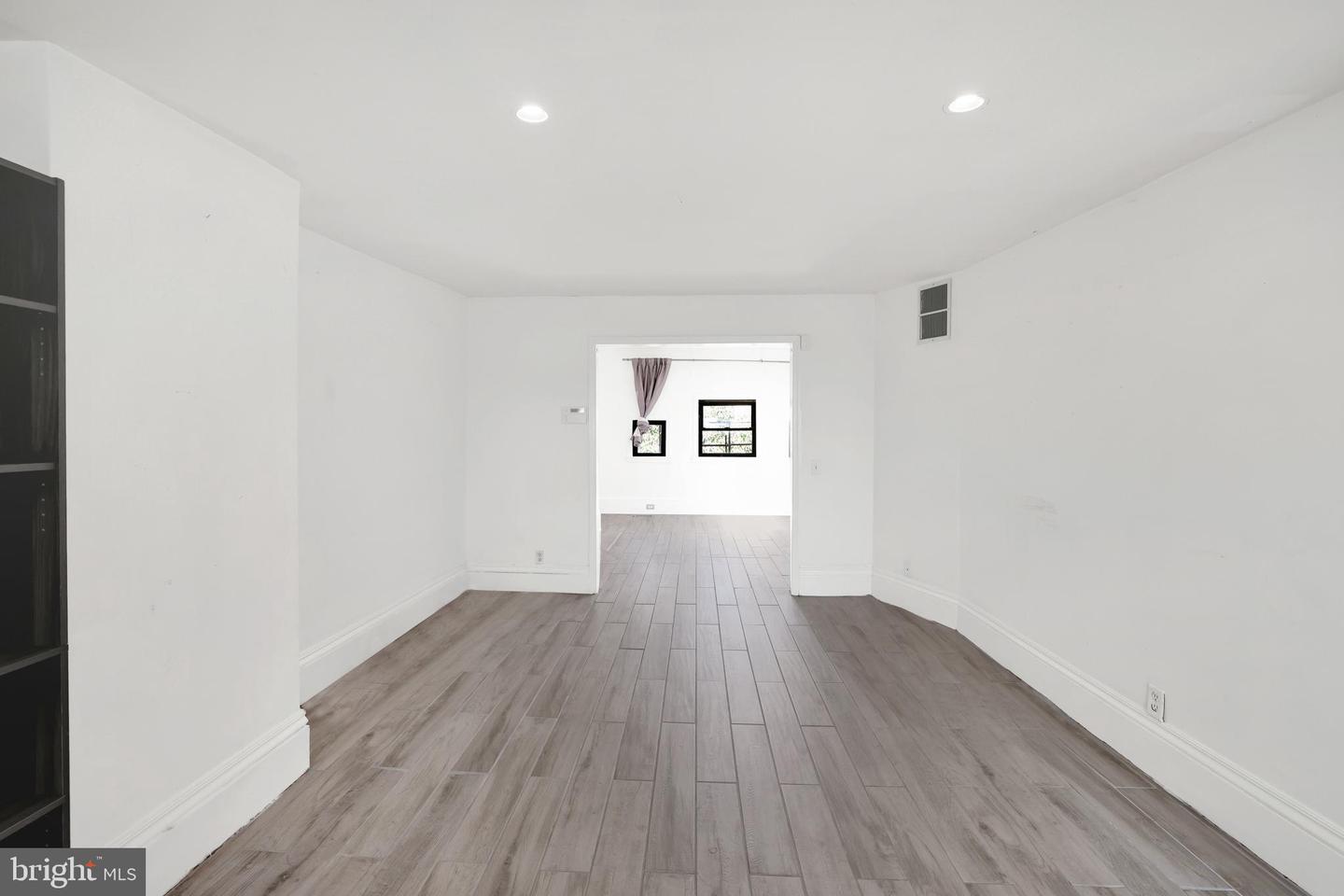 1828 CALIFORNIA ST NW, WASHINGTON, District Of Columbia 20009, 8 Bedrooms Bedrooms, ,7 BathroomsBathrooms,Residential,For sale,1828 CALIFORNIA ST NW,DCDC2216194 MLS # DCDC2216194