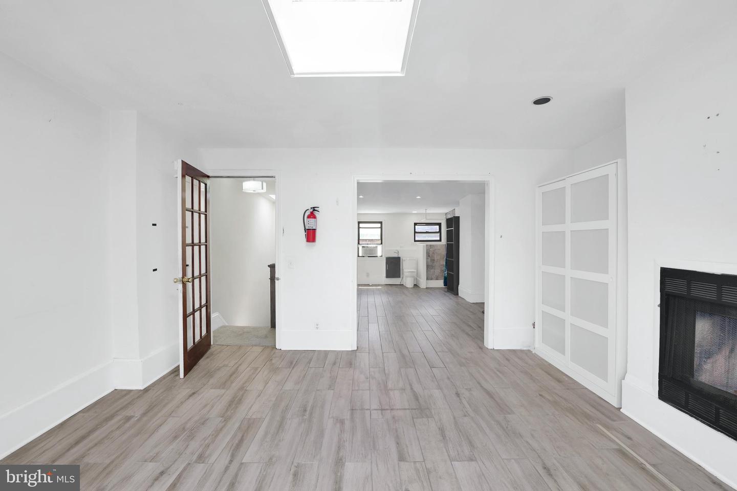 1828 CALIFORNIA ST NW, WASHINGTON, District Of Columbia 20009, 8 Bedrooms Bedrooms, ,7 BathroomsBathrooms,Residential,For sale,1828 CALIFORNIA ST NW,DCDC2216194 MLS # DCDC2216194