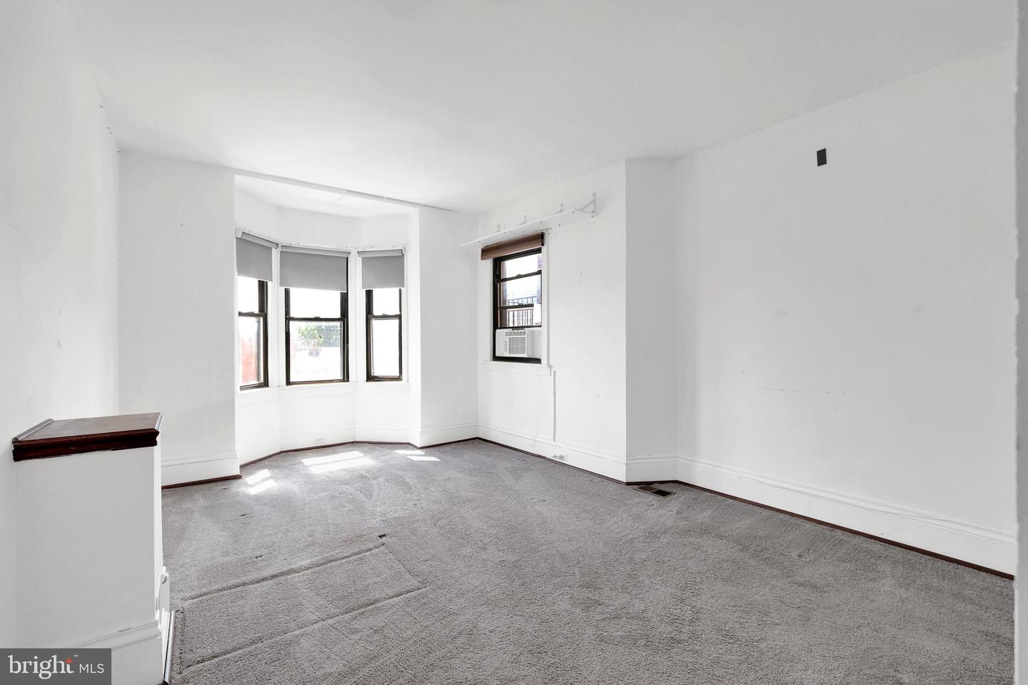 1828 CALIFORNIA ST NW, WASHINGTON, District Of Columbia 20009, 8 Bedrooms Bedrooms, ,7 BathroomsBathrooms,Residential,For sale,1828 CALIFORNIA ST NW,DCDC2216194 MLS # DCDC2216194