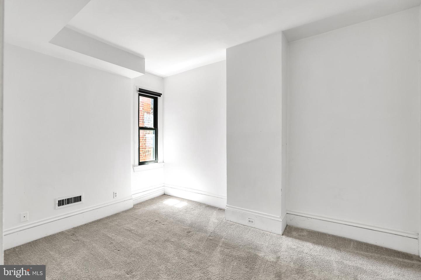 1828 CALIFORNIA ST NW, WASHINGTON, District Of Columbia 20009, 8 Bedrooms Bedrooms, ,7 BathroomsBathrooms,Residential,For sale,1828 CALIFORNIA ST NW,DCDC2216194 MLS # DCDC2216194