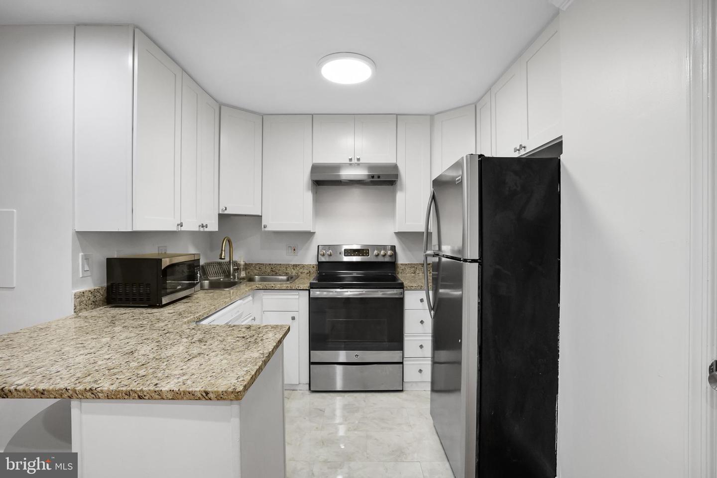 1828 CALIFORNIA ST NW, WASHINGTON, District Of Columbia 20009, 8 Bedrooms Bedrooms, ,7 BathroomsBathrooms,Residential,For sale,1828 CALIFORNIA ST NW,DCDC2216194 MLS # DCDC2216194