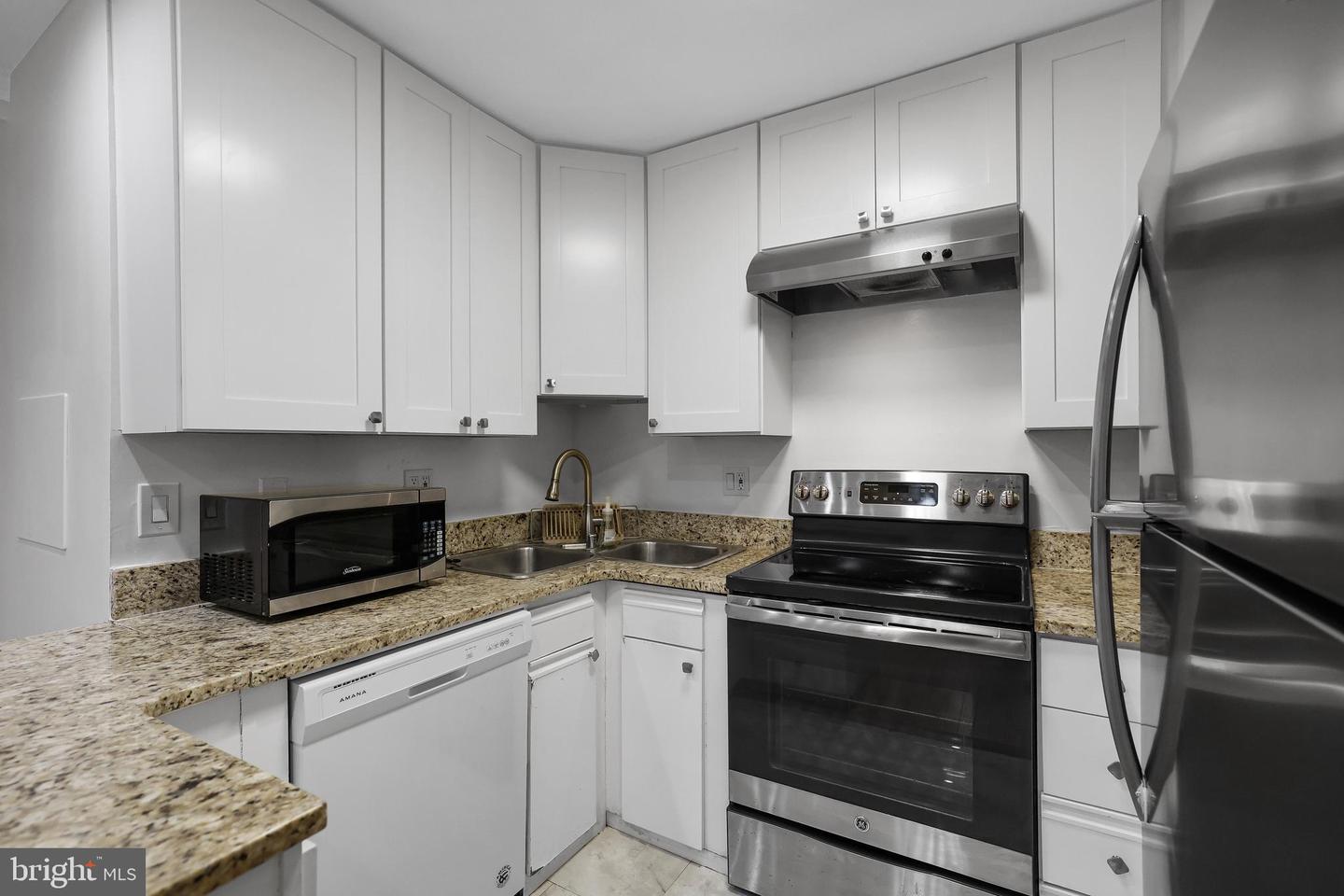 1828 CALIFORNIA ST NW, WASHINGTON, District Of Columbia 20009, 8 Bedrooms Bedrooms, ,7 BathroomsBathrooms,Residential,For sale,1828 CALIFORNIA ST NW,DCDC2216194 MLS # DCDC2216194