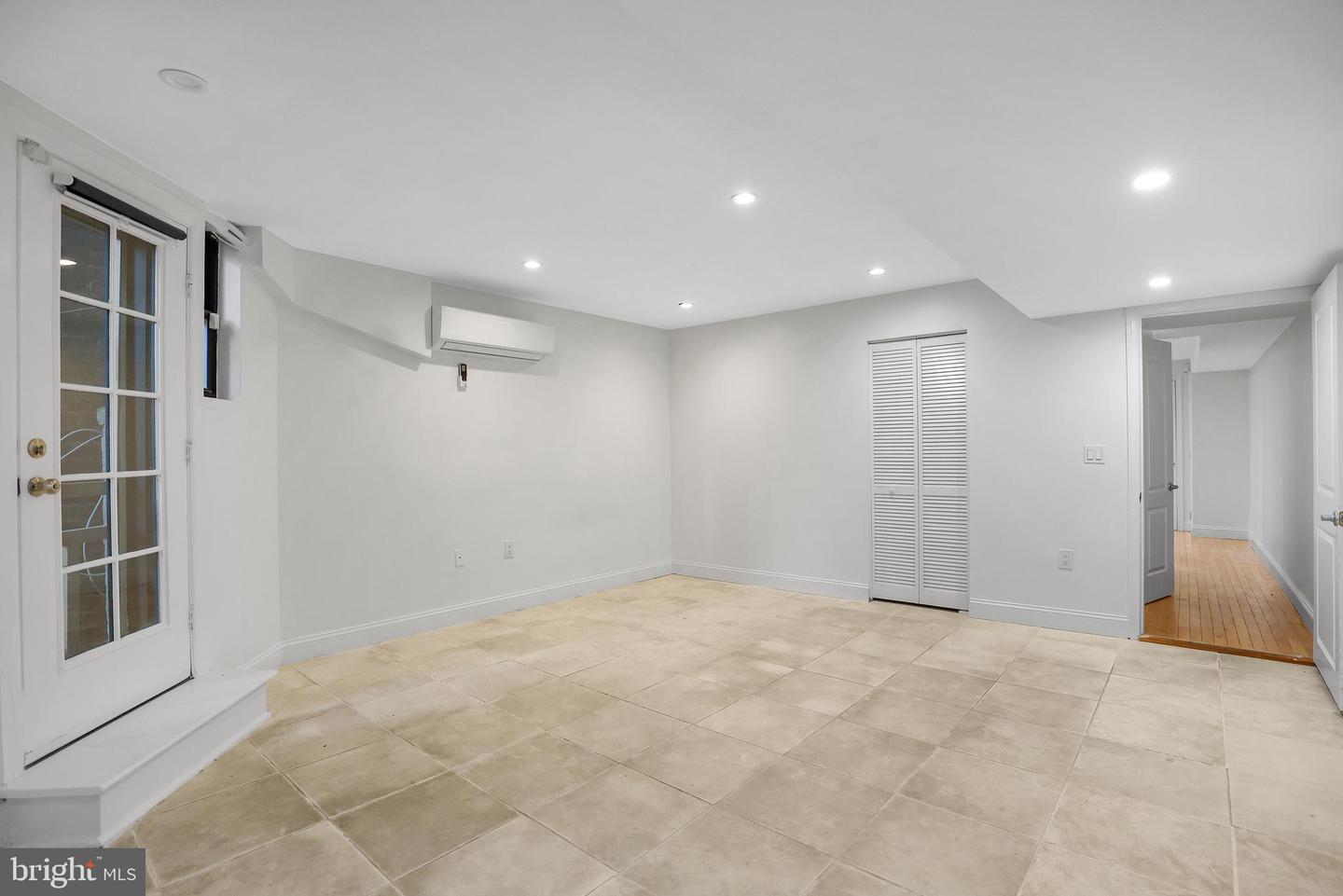 1828 CALIFORNIA ST NW, WASHINGTON, District Of Columbia 20009, 8 Bedrooms Bedrooms, ,7 BathroomsBathrooms,Residential,For sale,1828 CALIFORNIA ST NW,DCDC2216194 MLS # DCDC2216194