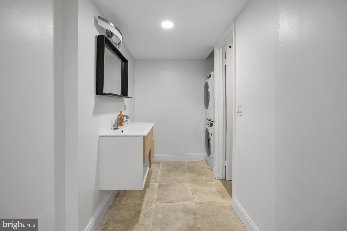 1828 CALIFORNIA ST NW, WASHINGTON, District Of Columbia 20009, 8 Bedrooms Bedrooms, ,7 BathroomsBathrooms,Residential,For sale,1828 CALIFORNIA ST NW,DCDC2216194 MLS # DCDC2216194