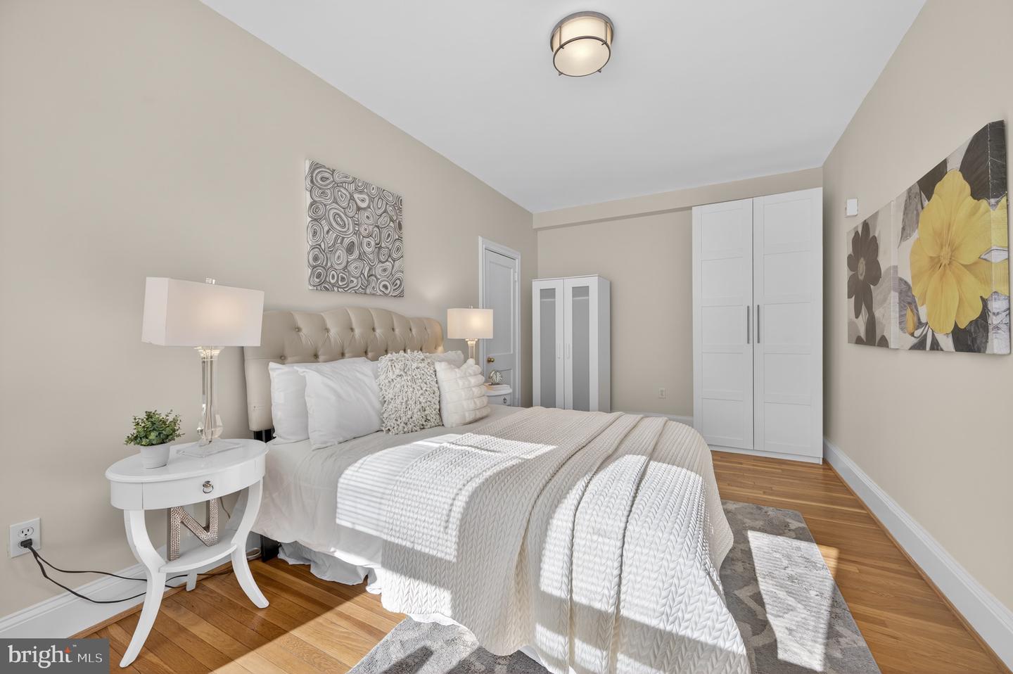 3446 CONNECTICUT AVE NW #305, WASHINGTON, District Of Columbia 20008, 1 Bedroom Bedrooms, ,1 BathroomBathrooms,Residential,For sale,3446 CONNECTICUT AVE NW #305,DCDC2216708 MLS # DCDC2216708