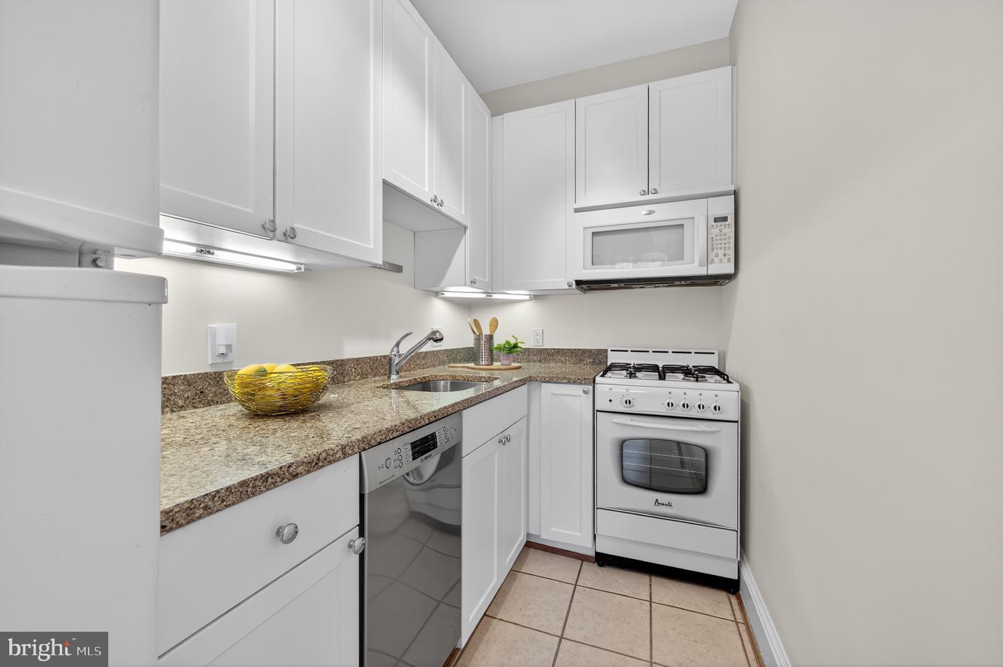 3446 CONNECTICUT AVE NW #305, WASHINGTON, District Of Columbia 20008, 1 Bedroom Bedrooms, ,1 BathroomBathrooms,Residential,For sale,3446 CONNECTICUT AVE NW #305,DCDC2216708 MLS # DCDC2216708