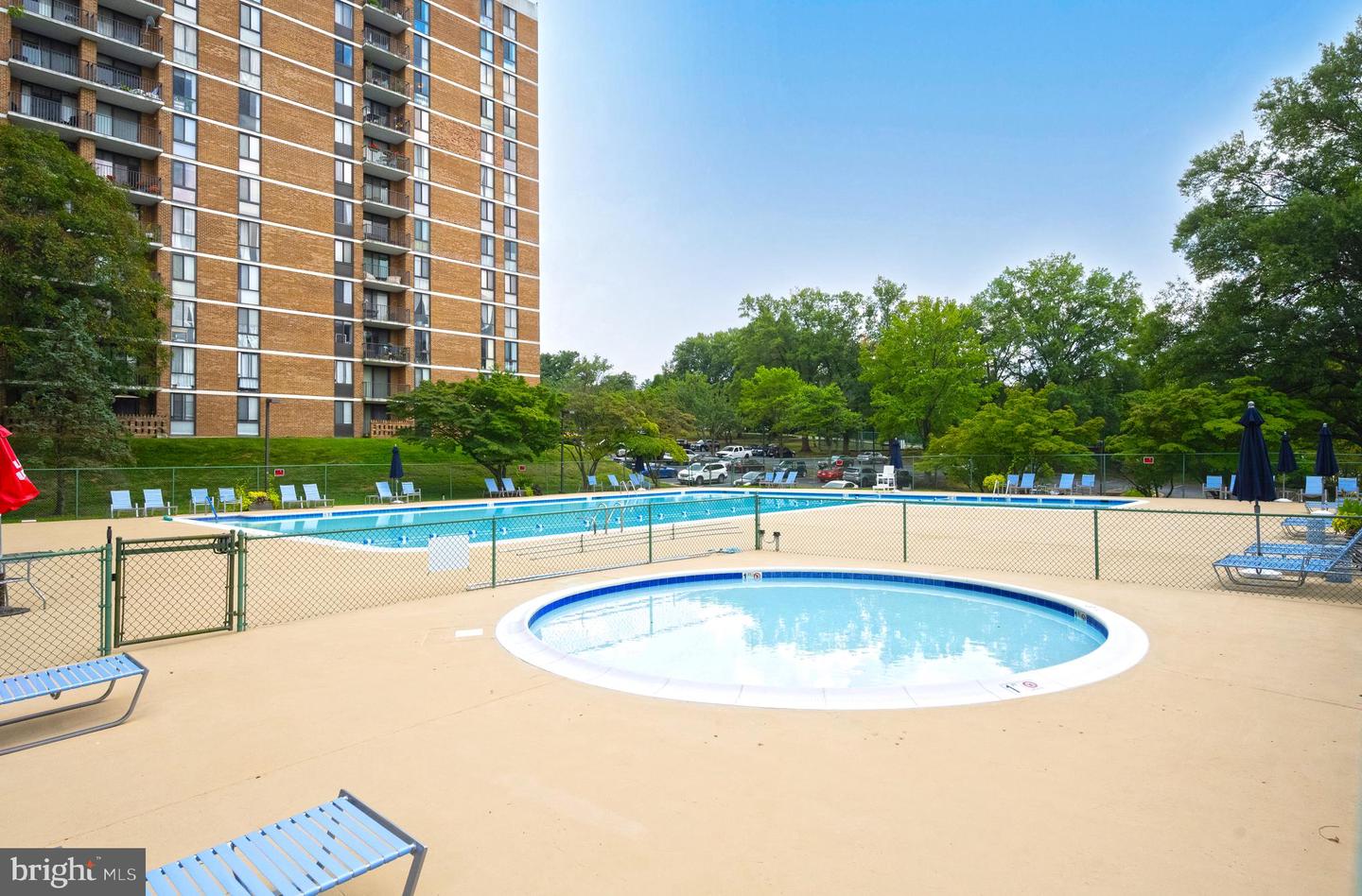 2311 PIMMIT DR #701, FALLS CHURCH, Virginia 22043, 2 Bedrooms Bedrooms, ,2 BathroomsBathrooms,Residential,For sale,2311 PIMMIT DR #701,VAFX2263414 MLS # VAFX2263414