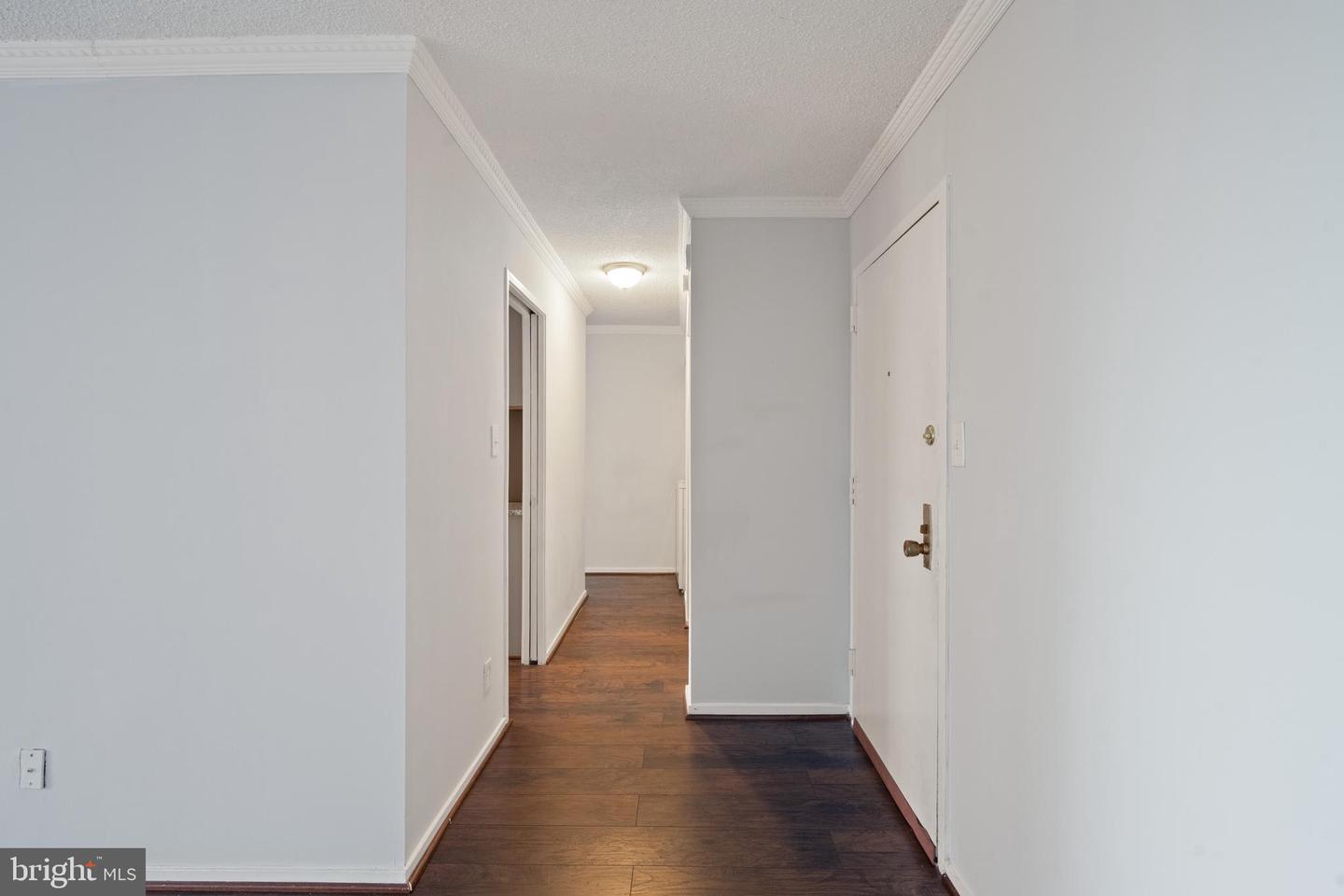 2311 PIMMIT DR #701, FALLS CHURCH, Virginia 22043, 2 Bedrooms Bedrooms, ,2 BathroomsBathrooms,Residential,For sale,2311 PIMMIT DR #701,VAFX2263414 MLS # VAFX2263414
