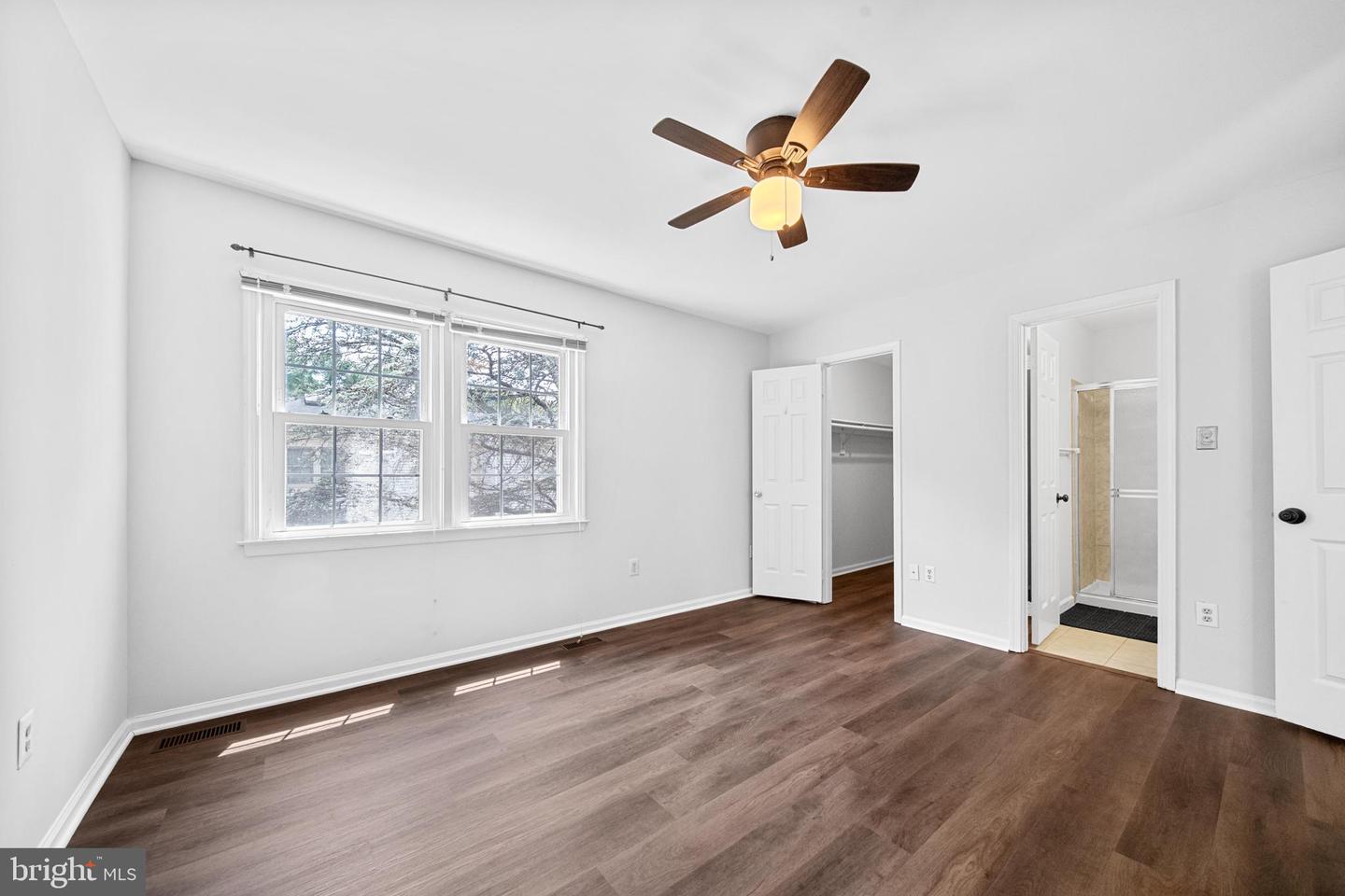 6105 HERON POND CT, BURKE, Virginia 22015, 3 Bedrooms Bedrooms, ,3 BathroomsBathrooms,Residential,For sale,6105 HERON POND CT,VAFX2263746 MLS # VAFX2263746