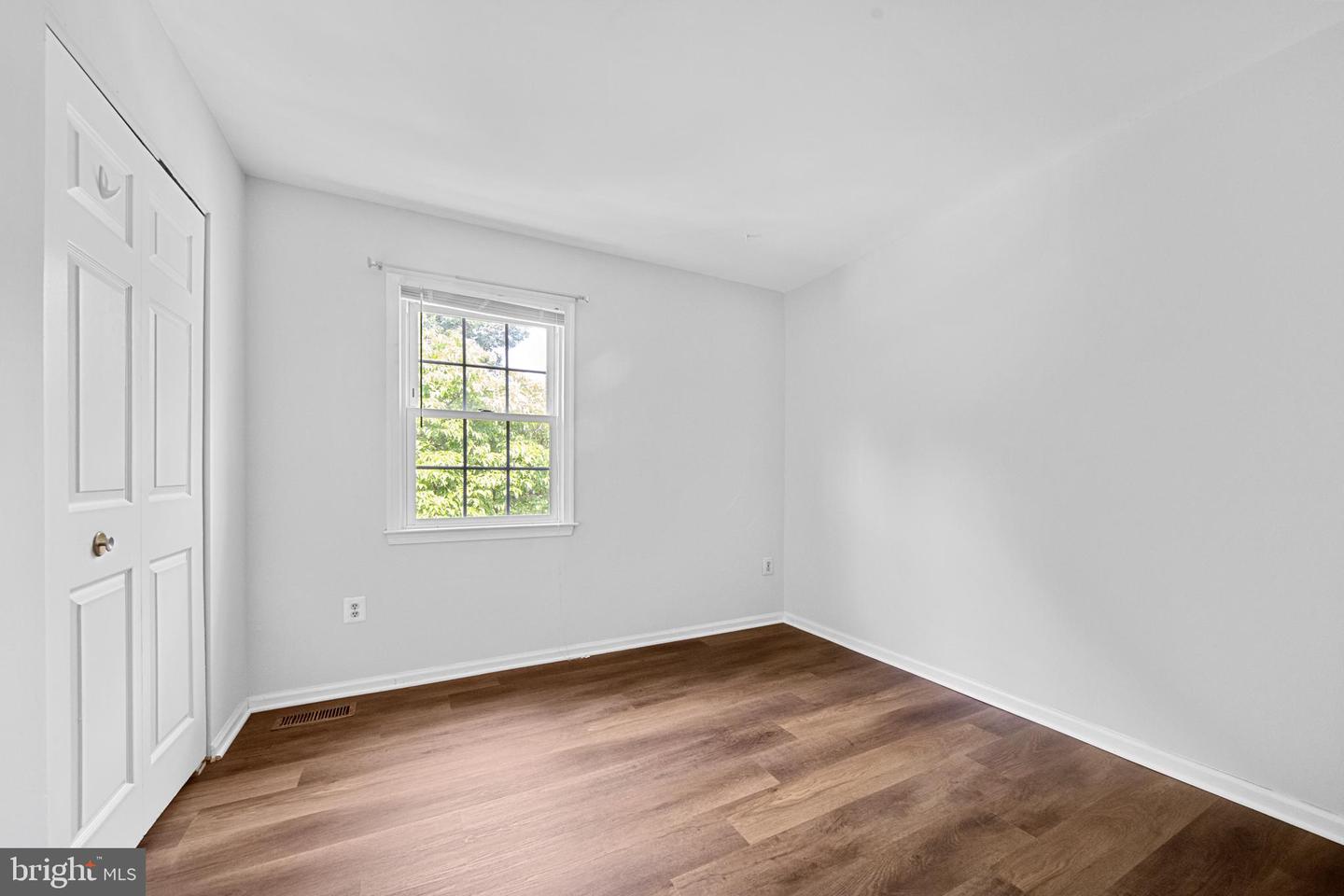 6105 HERON POND CT, BURKE, Virginia 22015, 3 Bedrooms Bedrooms, ,3 BathroomsBathrooms,Residential,For sale,6105 HERON POND CT,VAFX2263746 MLS # VAFX2263746