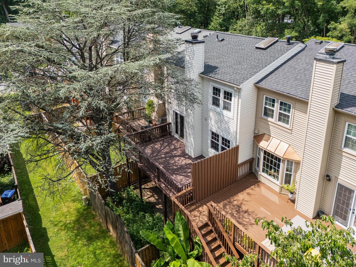 6105 HERON POND CT, BURKE, Virginia 22015, 3 Bedrooms Bedrooms, ,3 BathroomsBathrooms,Residential,For sale,6105 HERON POND CT,VAFX2263746 MLS # VAFX2263746