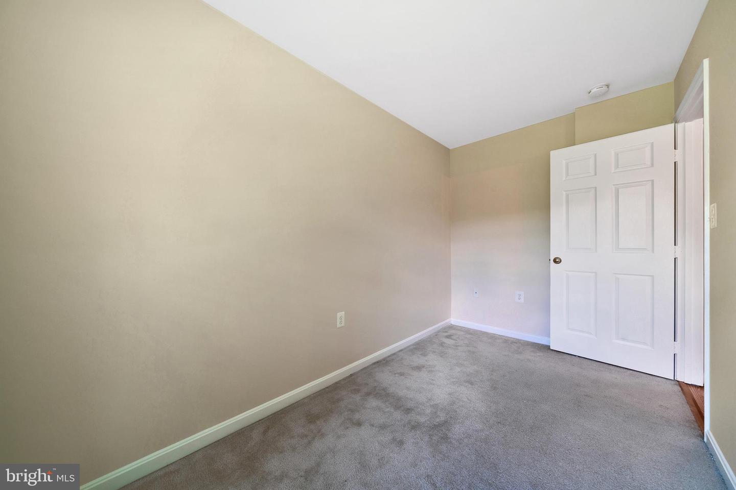 118 WESTWICK CT #4, STERLING, Virginia 20165, 2 Bedrooms Bedrooms, ,1 BathroomBathrooms,Residential,For sale,118 WESTWICK CT #4,VALO2105518 MLS # VALO2105518