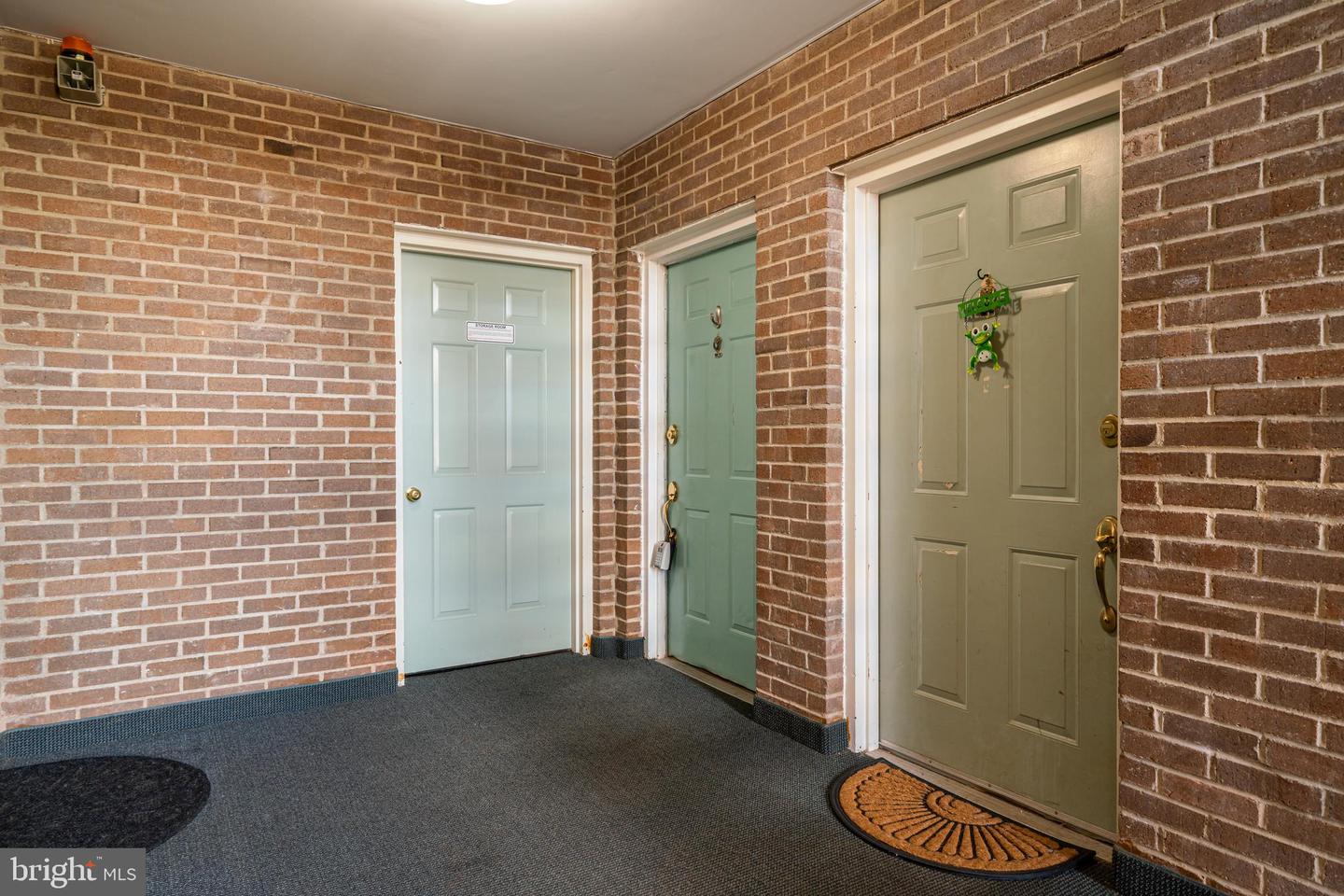 118 WESTWICK CT #4, STERLING, Virginia 20165, 2 Bedrooms Bedrooms, ,1 BathroomBathrooms,Residential,For sale,118 WESTWICK CT #4,VALO2105518 MLS # VALO2105518