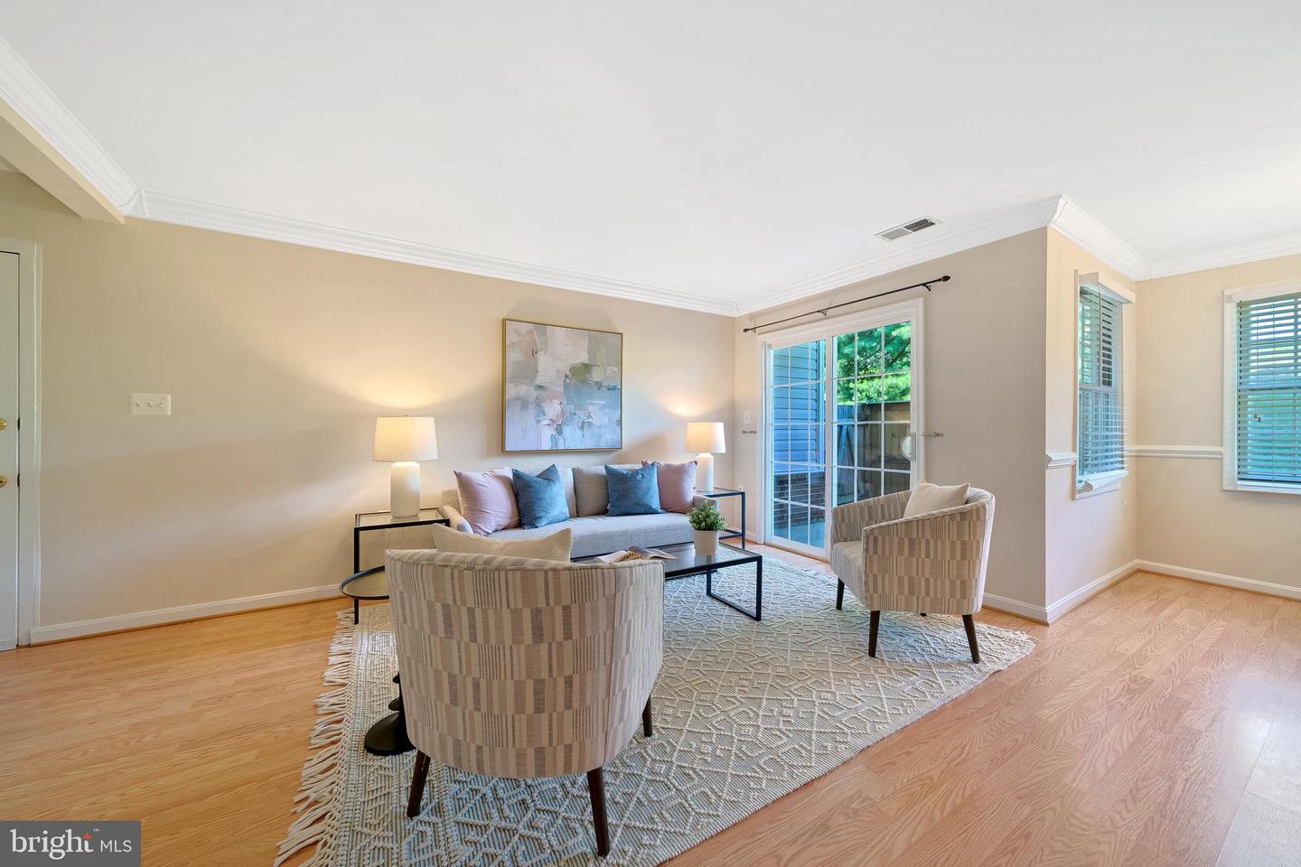 118 WESTWICK CT #4, STERLING, Virginia 20165, 2 Bedrooms Bedrooms, ,1 BathroomBathrooms,Residential,For sale,118 WESTWICK CT #4,VALO2105518 MLS # VALO2105518