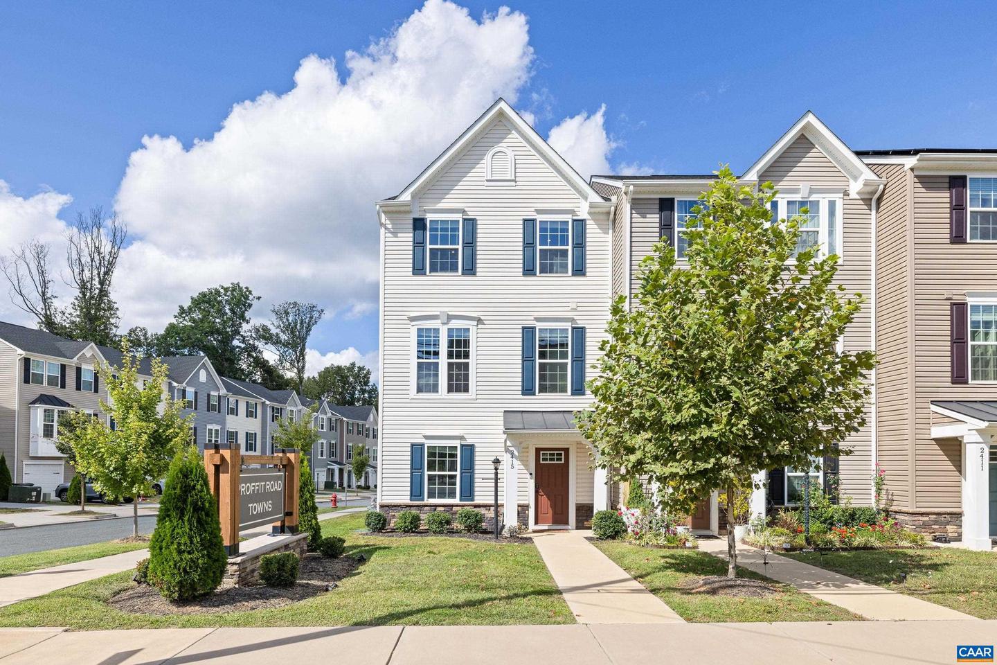 2415 CRESCENT WAY, CHARLOTTESVILLE, Virginia 22911, 4 Bedrooms Bedrooms, ,3 BathroomsBathrooms,Residential,For sale,2415 CRESCENT WAY,668316 MLS # 668316