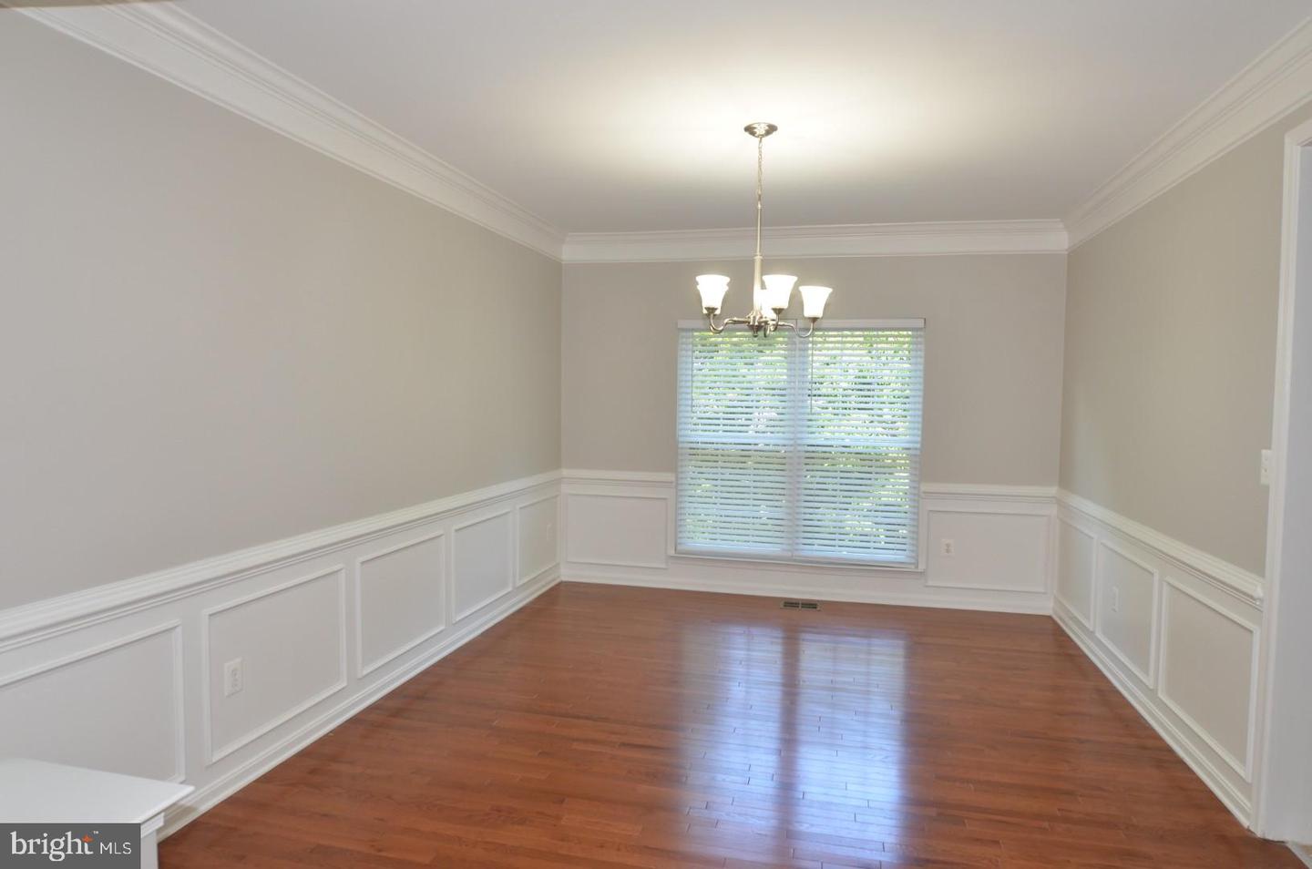 12148 RAIN SLICKER PL, NOKESVILLE, Virginia 20181, 6 Bedrooms Bedrooms, ,4 BathroomsBathrooms,Residential,For sale,12148 RAIN SLICKER PL,VAPW2102826 MLS # VAPW2102826