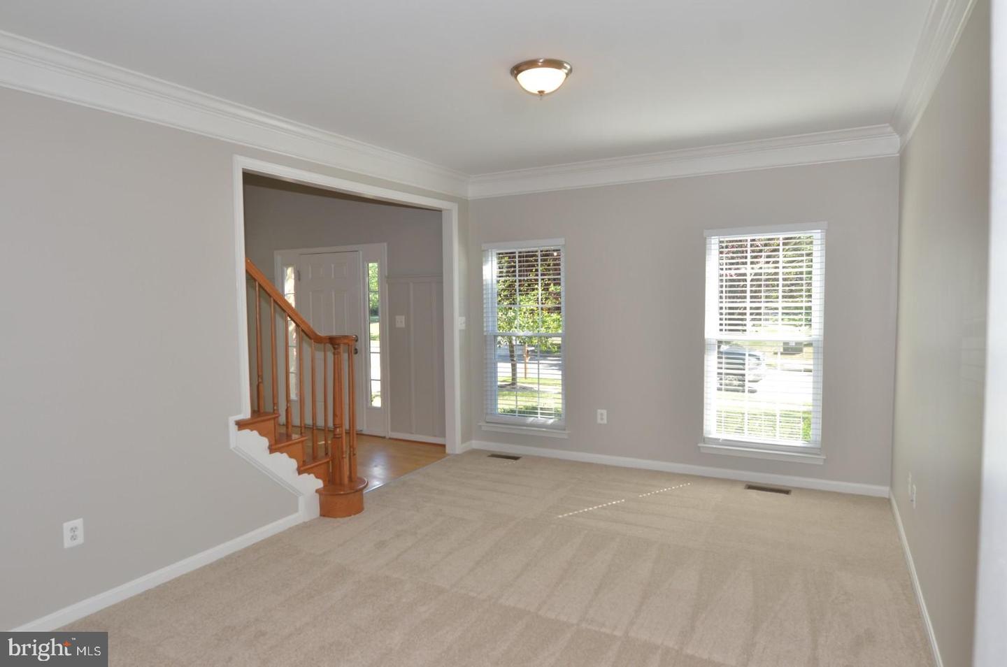 12148 RAIN SLICKER PL, NOKESVILLE, Virginia 20181, 6 Bedrooms Bedrooms, ,4 BathroomsBathrooms,Residential,For sale,12148 RAIN SLICKER PL,VAPW2102826 MLS # VAPW2102826