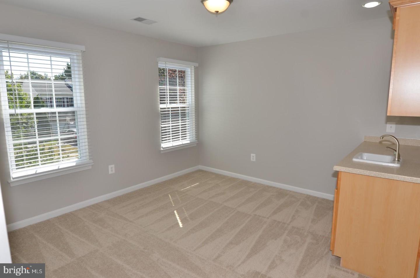 12148 RAIN SLICKER PL, NOKESVILLE, Virginia 20181, 6 Bedrooms Bedrooms, ,4 BathroomsBathrooms,Residential,For sale,12148 RAIN SLICKER PL,VAPW2102826 MLS # VAPW2102826