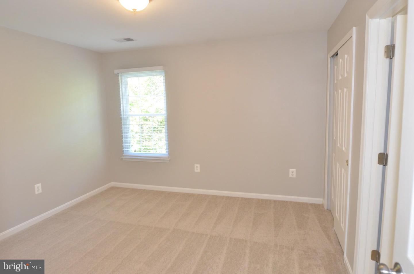 12148 RAIN SLICKER PL, NOKESVILLE, Virginia 20181, 6 Bedrooms Bedrooms, ,4 BathroomsBathrooms,Residential,For sale,12148 RAIN SLICKER PL,VAPW2102826 MLS # VAPW2102826
