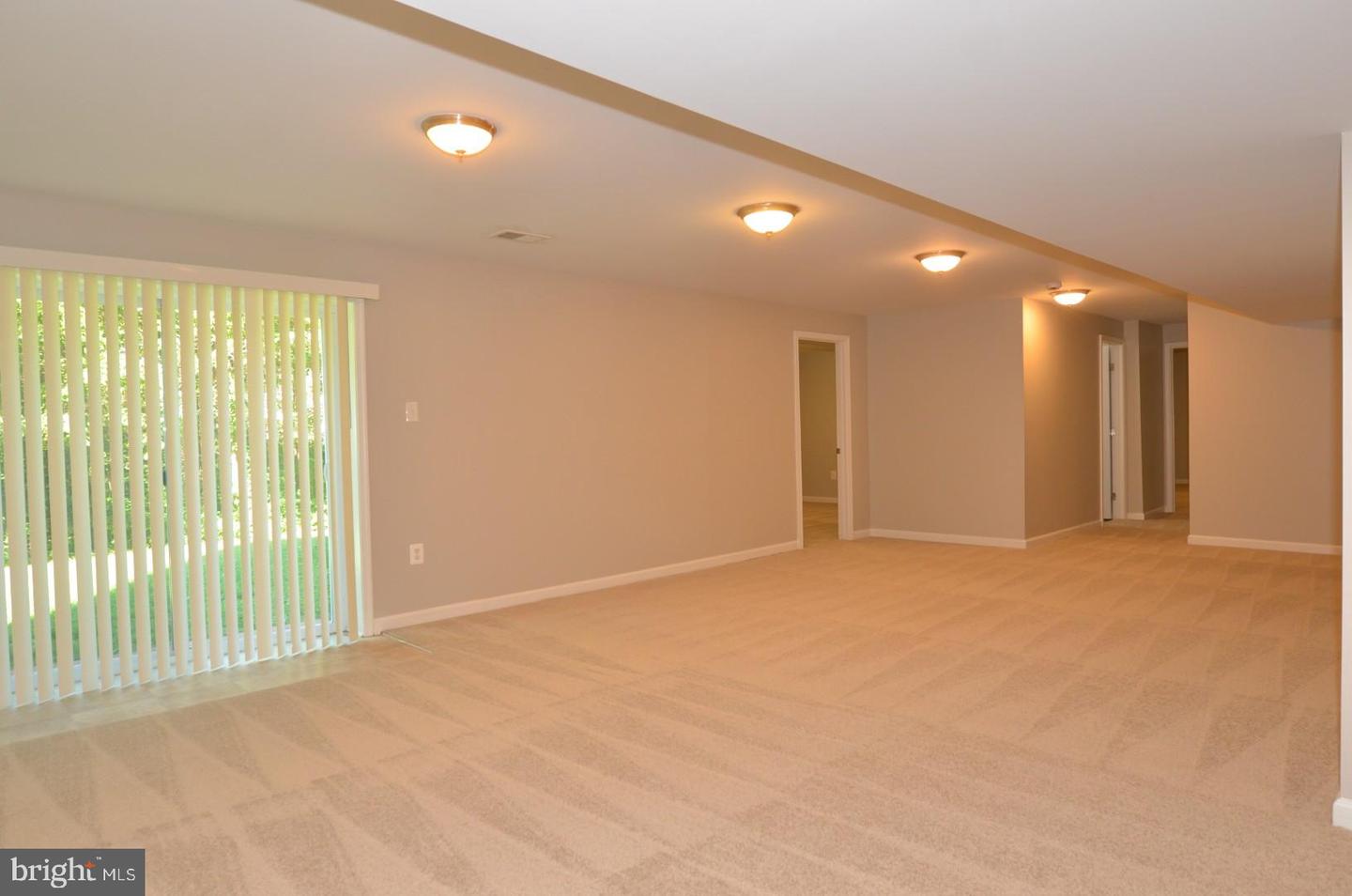12148 RAIN SLICKER PL, NOKESVILLE, Virginia 20181, 6 Bedrooms Bedrooms, ,4 BathroomsBathrooms,Residential,For sale,12148 RAIN SLICKER PL,VAPW2102826 MLS # VAPW2102826