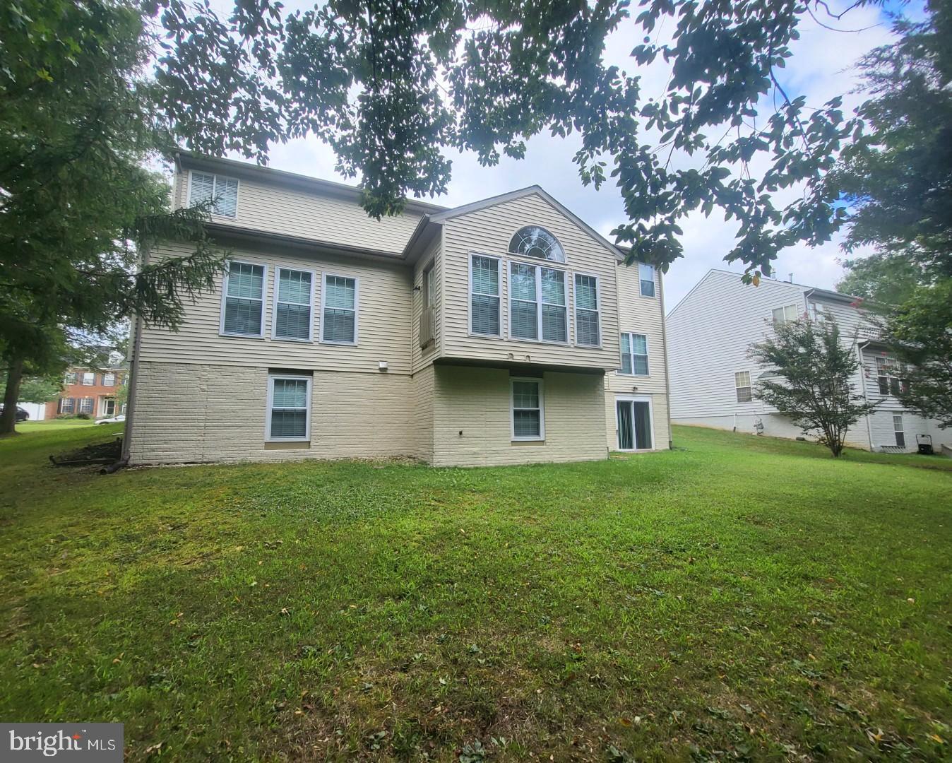 12148 RAIN SLICKER PL, NOKESVILLE, Virginia 20181, 6 Bedrooms Bedrooms, ,4 BathroomsBathrooms,Residential,For sale,12148 RAIN SLICKER PL,VAPW2102826 MLS # VAPW2102826