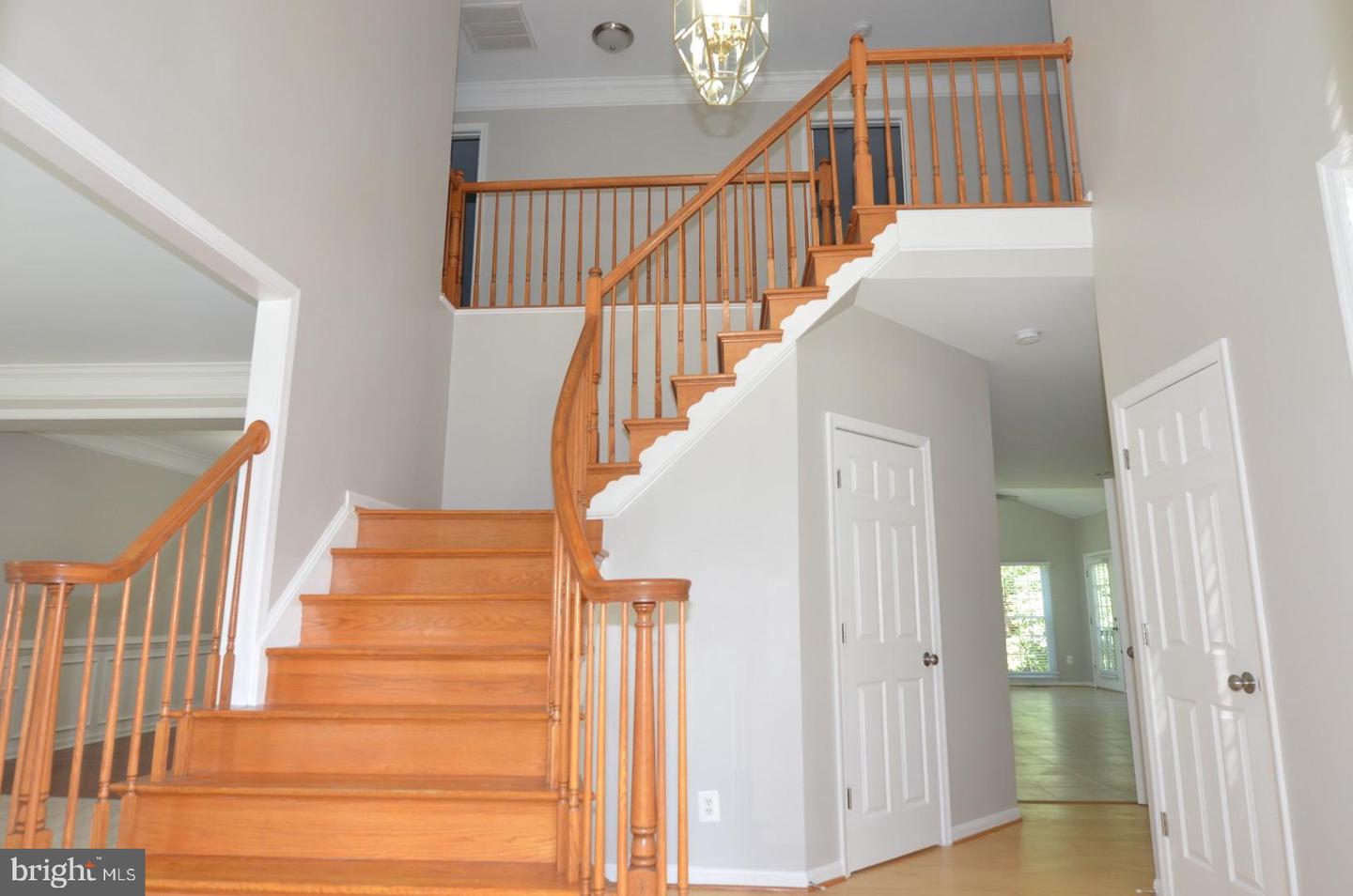 12148 RAIN SLICKER PL, NOKESVILLE, Virginia 20181, 6 Bedrooms Bedrooms, ,4 BathroomsBathrooms,Residential,For sale,12148 RAIN SLICKER PL,VAPW2102826 MLS # VAPW2102826