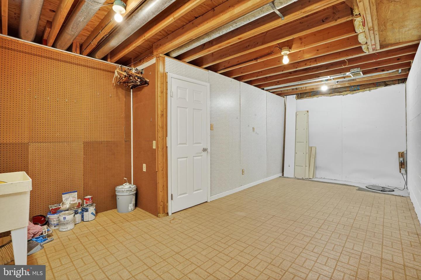 4612 4TH RD N, ARLINGTON, Virginia 22203, 3 Bedrooms Bedrooms, ,2 BathroomsBathrooms,Residential,For sale,4612 4TH RD N,VAAR2062888 MLS # VAAR2062888