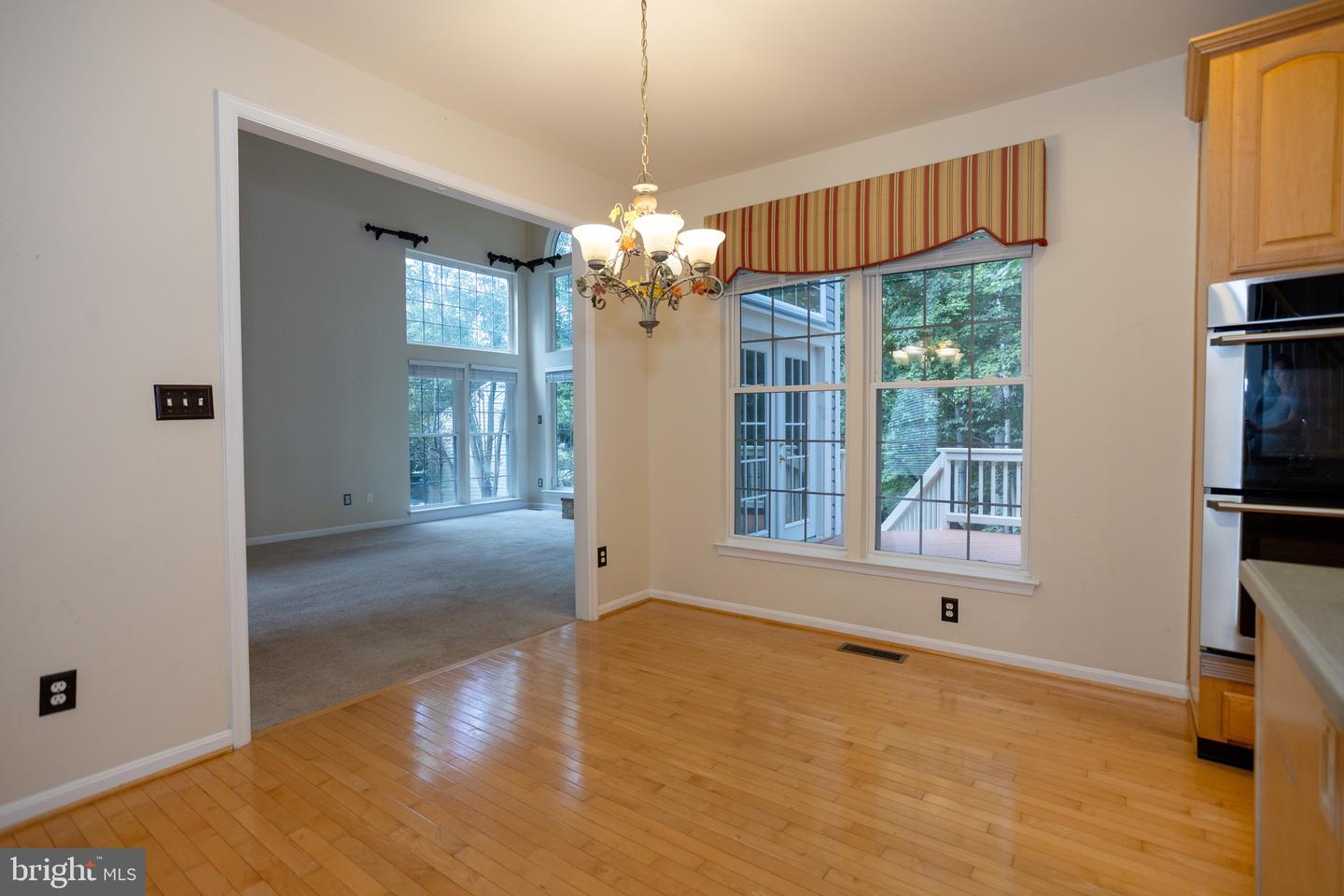 15169 WINDY HOLLOW CIR, GAINESVILLE, Virginia 20155, 4 Bedrooms Bedrooms, ,4 BathroomsBathrooms,Residential,For sale,15169 WINDY HOLLOW CIR,VAPW2102872 MLS # VAPW2102872