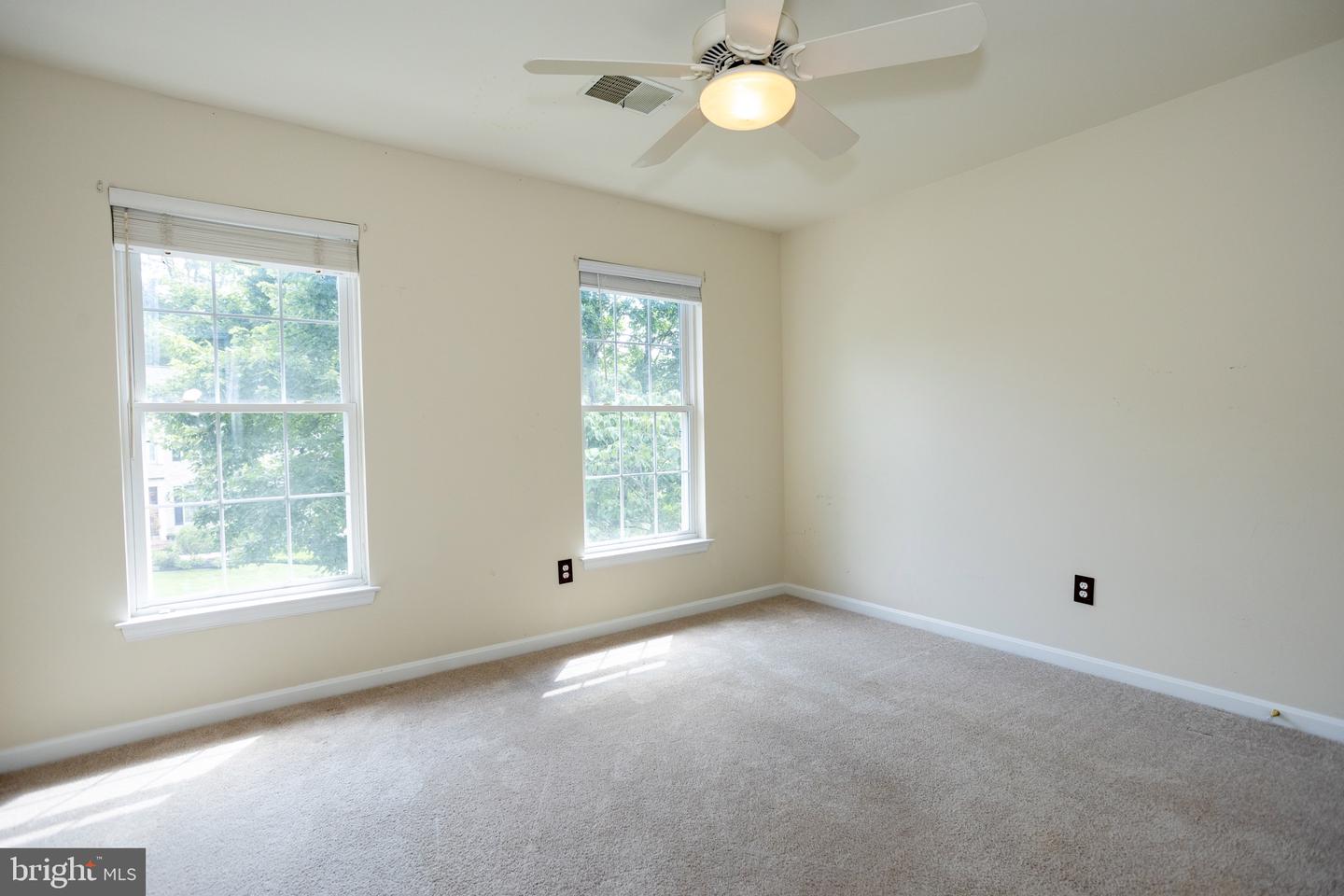 15169 WINDY HOLLOW CIR, GAINESVILLE, Virginia 20155, 4 Bedrooms Bedrooms, ,4 BathroomsBathrooms,Residential,For sale,15169 WINDY HOLLOW CIR,VAPW2102872 MLS # VAPW2102872