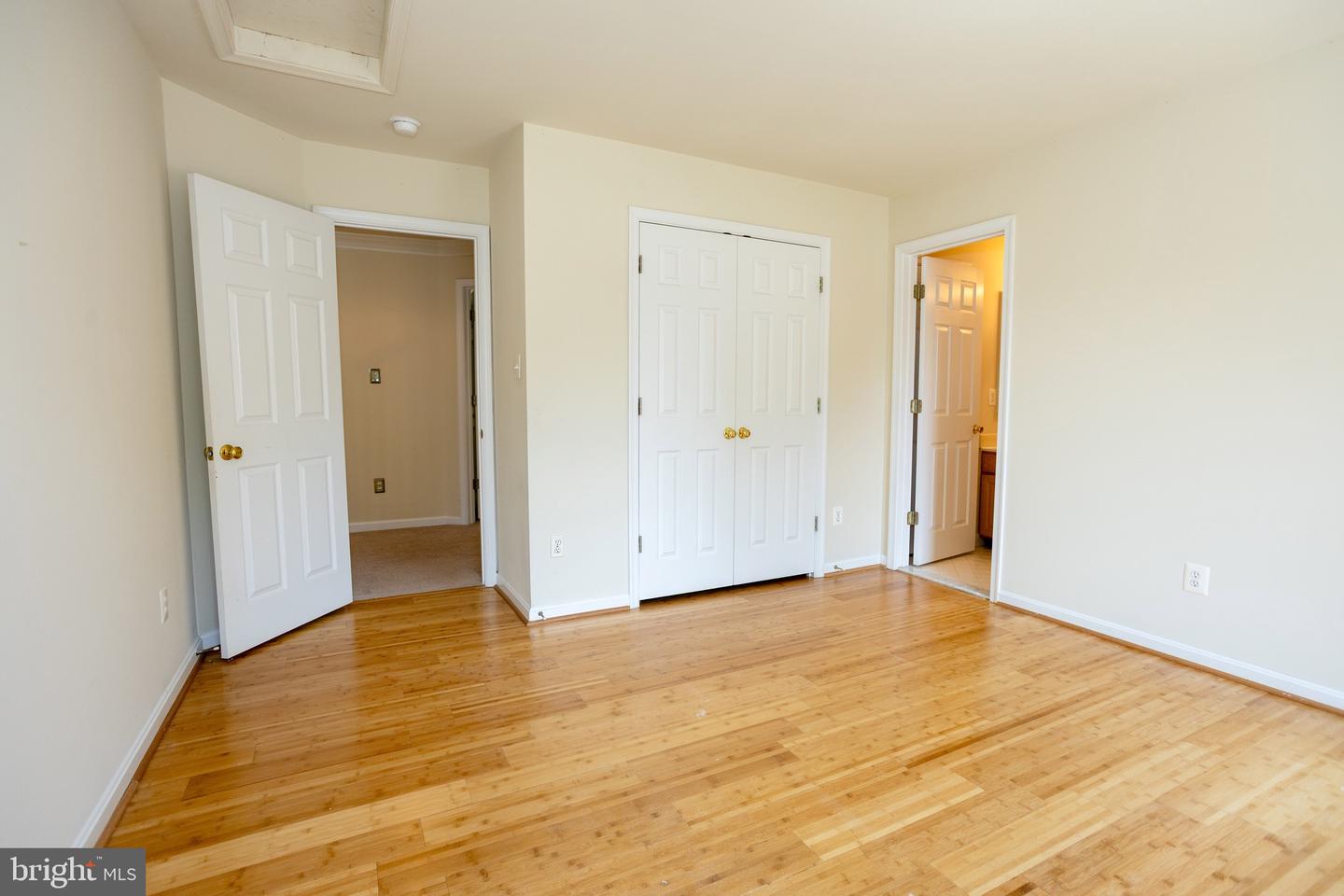 15169 WINDY HOLLOW CIR, GAINESVILLE, Virginia 20155, 4 Bedrooms Bedrooms, ,4 BathroomsBathrooms,Residential,For sale,15169 WINDY HOLLOW CIR,VAPW2102872 MLS # VAPW2102872