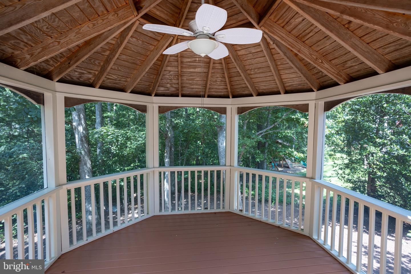 15169 WINDY HOLLOW CIR, GAINESVILLE, Virginia 20155, 4 Bedrooms Bedrooms, ,4 BathroomsBathrooms,Residential,For sale,15169 WINDY HOLLOW CIR,VAPW2102872 MLS # VAPW2102872