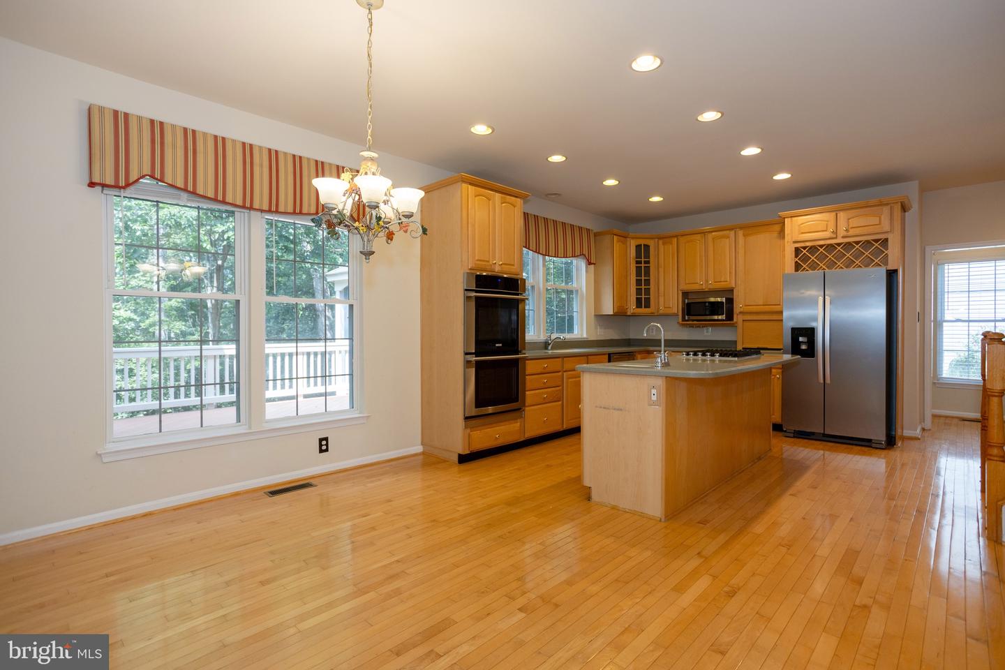 15169 WINDY HOLLOW CIR, GAINESVILLE, Virginia 20155, 4 Bedrooms Bedrooms, ,4 BathroomsBathrooms,Residential,For sale,15169 WINDY HOLLOW CIR,VAPW2102872 MLS # VAPW2102872