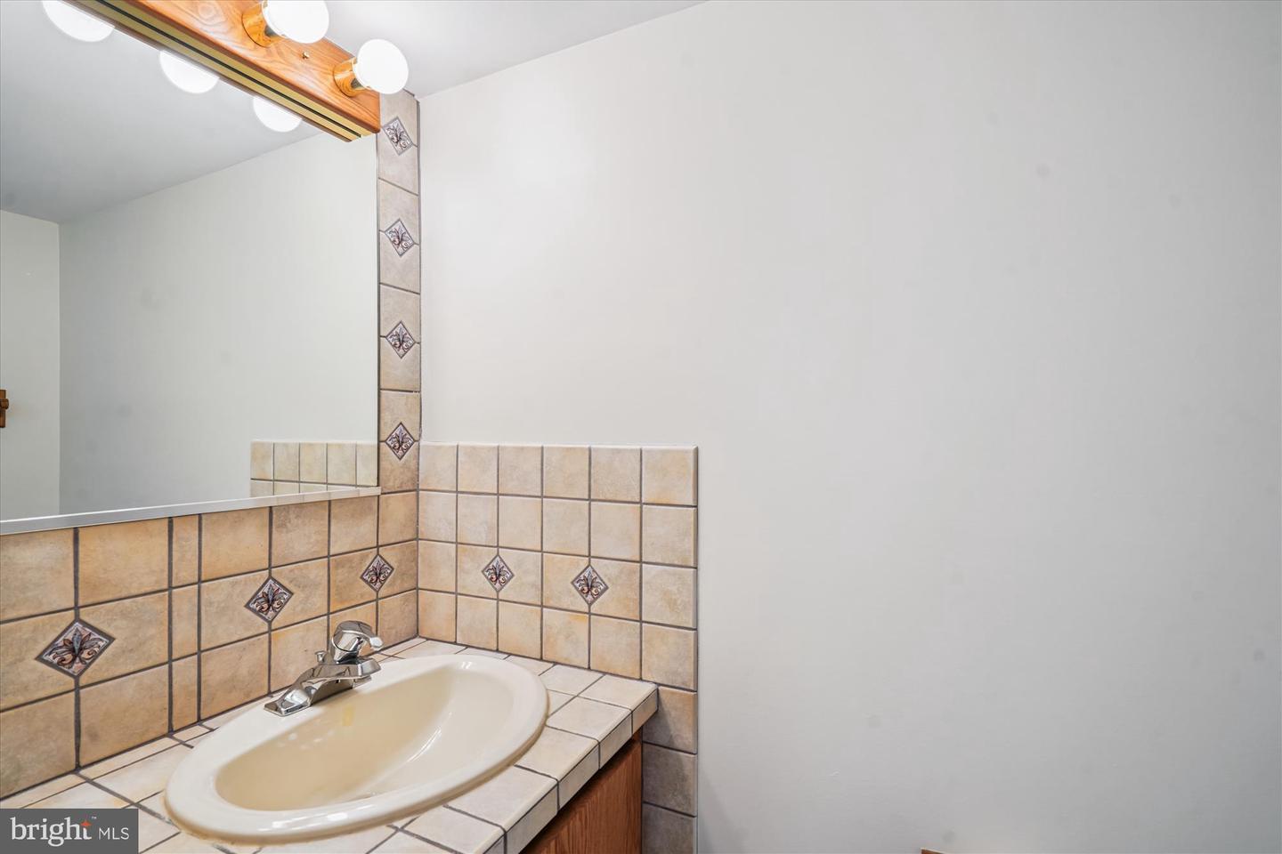 4720 DEER RUN CT, ALEXANDRIA, Virginia 22306, 3 Bedrooms Bedrooms, ,2 BathroomsBathrooms,Residential,For sale,4720 DEER RUN CT,VAFX2263978 MLS # VAFX2263978