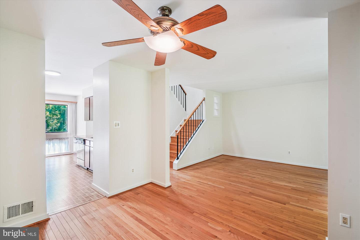 4720 DEER RUN CT, ALEXANDRIA, Virginia 22306, 3 Bedrooms Bedrooms, ,2 BathroomsBathrooms,Residential,For sale,4720 DEER RUN CT,VAFX2263978 MLS # VAFX2263978