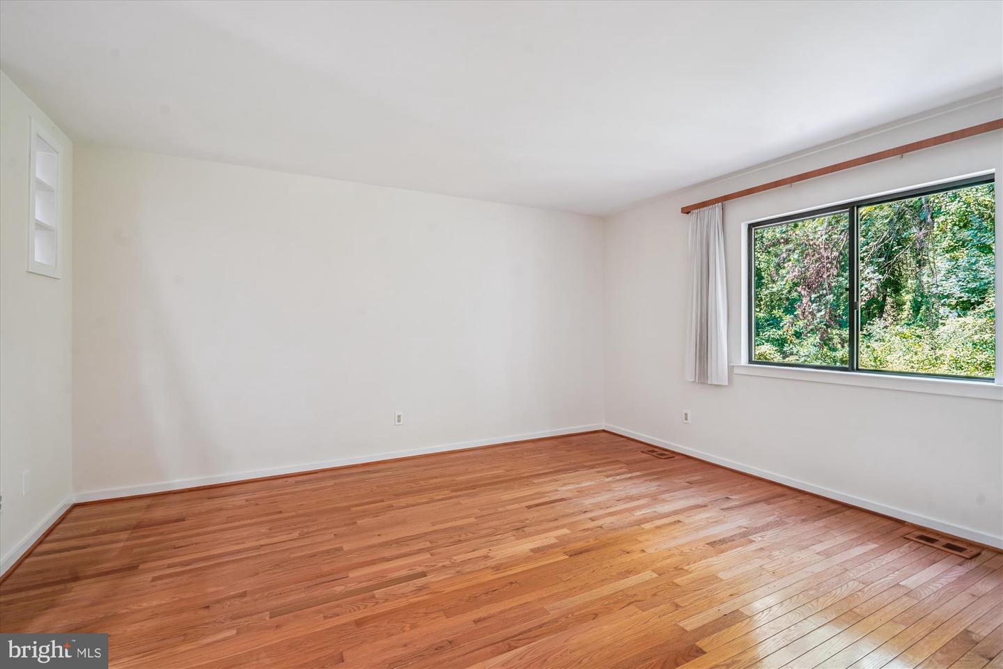 4720 DEER RUN CT, ALEXANDRIA, Virginia 22306, 3 Bedrooms Bedrooms, ,2 BathroomsBathrooms,Residential,For sale,4720 DEER RUN CT,VAFX2263978 MLS # VAFX2263978