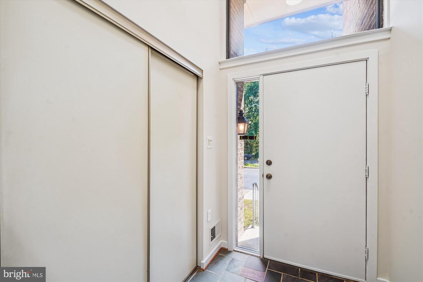 4720 DEER RUN CT, ALEXANDRIA, Virginia 22306, 3 Bedrooms Bedrooms, ,2 BathroomsBathrooms,Residential,For sale,4720 DEER RUN CT,VAFX2263978 MLS # VAFX2263978