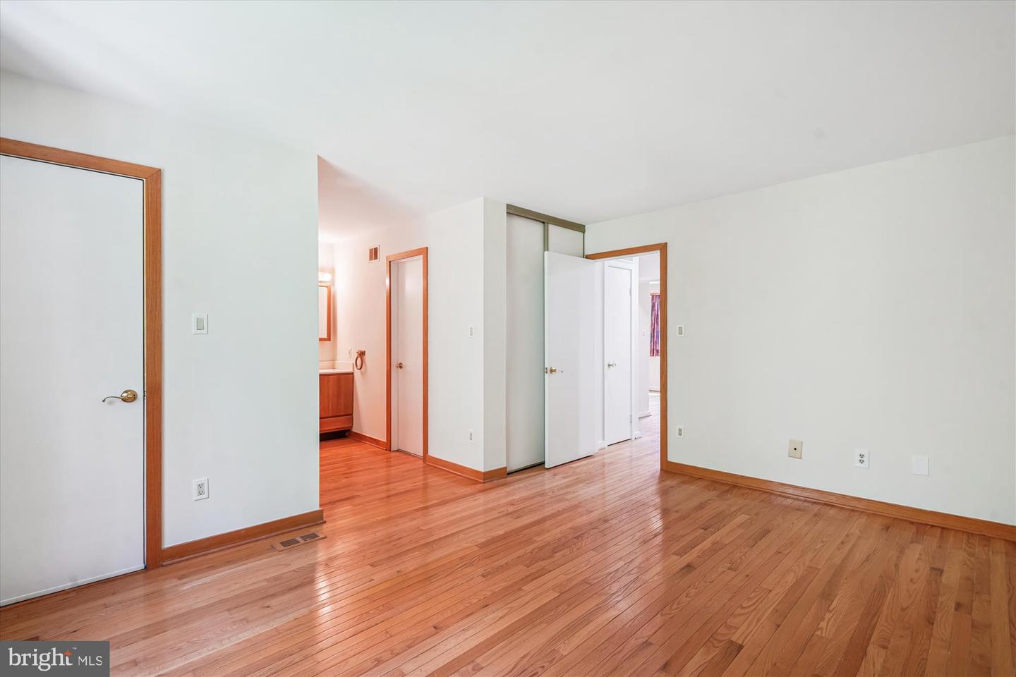 4720 DEER RUN CT, ALEXANDRIA, Virginia 22306, 3 Bedrooms Bedrooms, ,2 BathroomsBathrooms,Residential,For sale,4720 DEER RUN CT,VAFX2263978 MLS # VAFX2263978