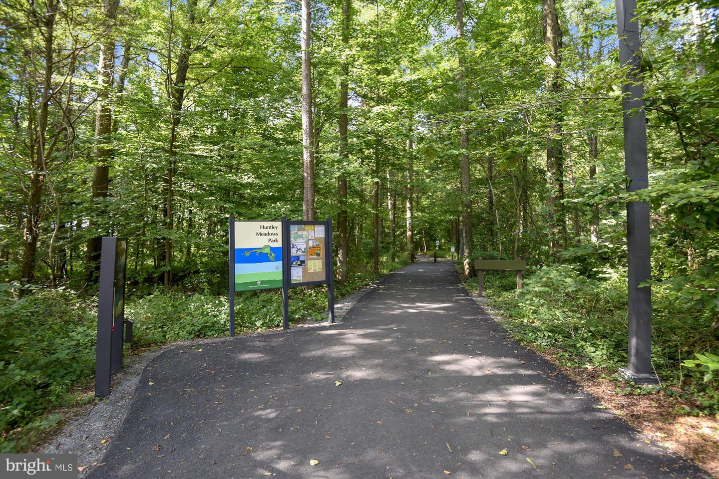 4720 DEER RUN CT, ALEXANDRIA, Virginia 22306, 3 Bedrooms Bedrooms, ,2 BathroomsBathrooms,Residential,For sale,4720 DEER RUN CT,VAFX2263978 MLS # VAFX2263978