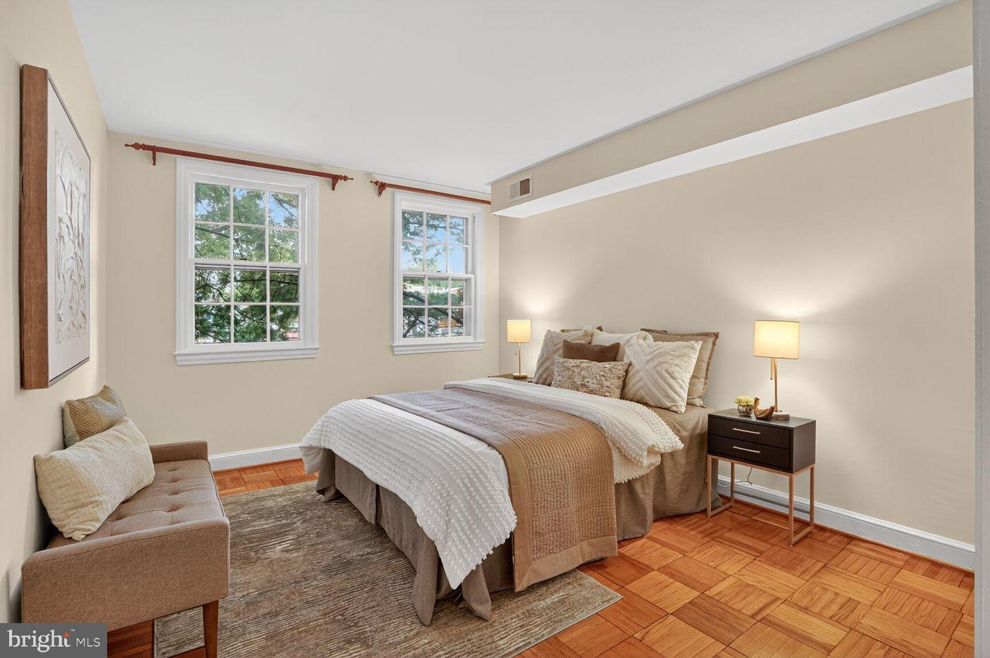 2736 ORDWAY ST NW #3, WASHINGTON, District Of Columbia 20008, 1 Bedroom Bedrooms, 5 Rooms Rooms,1 BathroomBathrooms,Residential,For sale,2736 ORDWAY ST NW #3,DCDC2217268 MLS # DCDC2217268