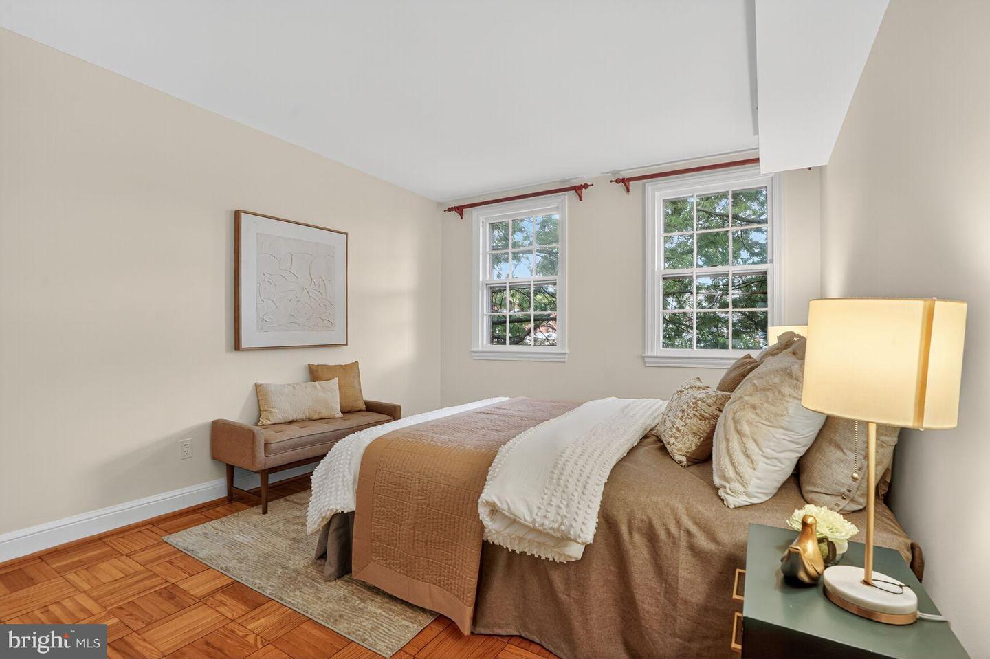 2736 ORDWAY ST NW #3, WASHINGTON, District Of Columbia 20008, 1 Bedroom Bedrooms, 5 Rooms Rooms,1 BathroomBathrooms,Residential,For sale,2736 ORDWAY ST NW #3,DCDC2217268 MLS # DCDC2217268