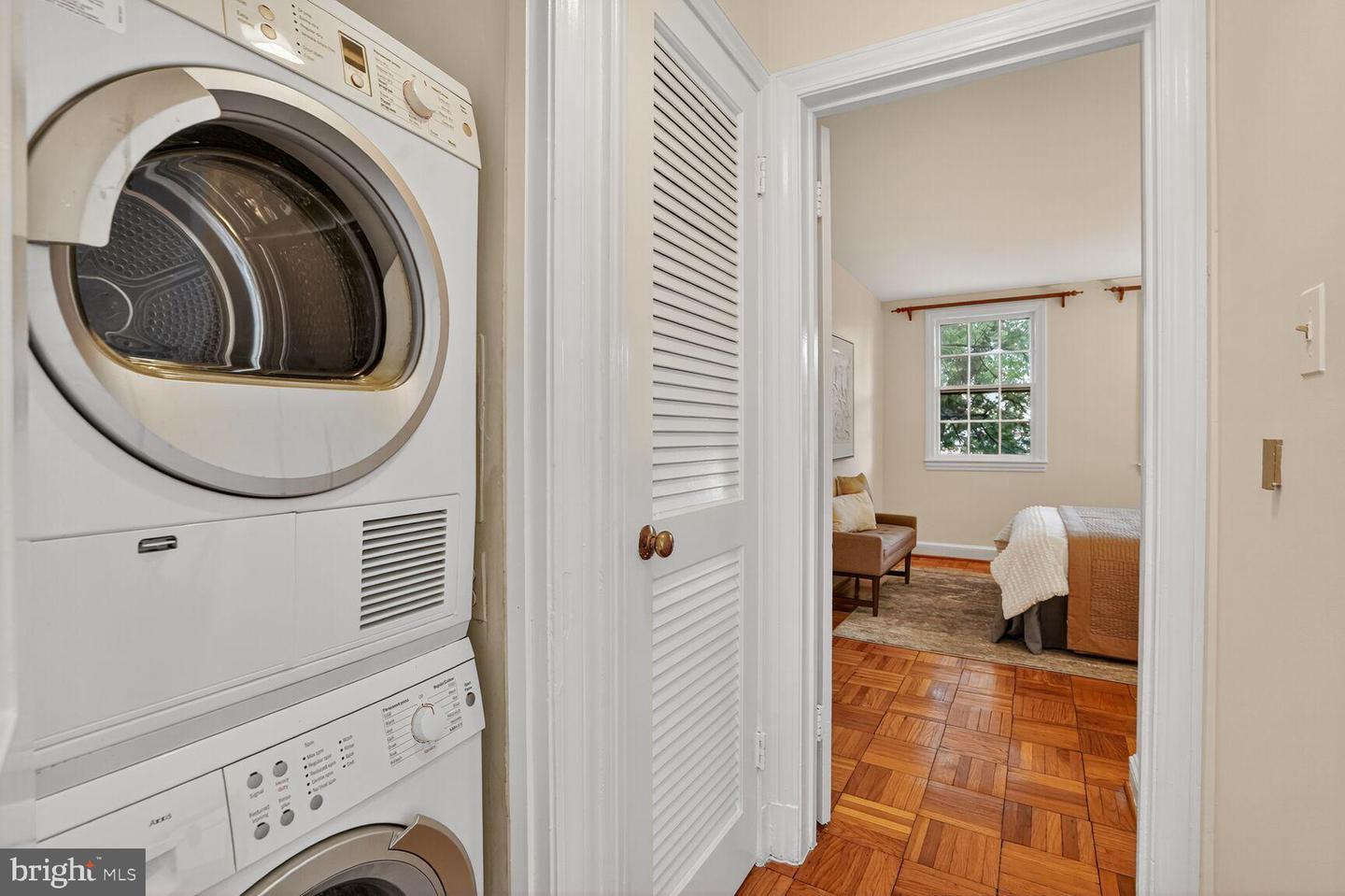 2736 ORDWAY ST NW #3, WASHINGTON, District Of Columbia 20008, 1 Bedroom Bedrooms, 5 Rooms Rooms,1 BathroomBathrooms,Residential,For sale,2736 ORDWAY ST NW #3,DCDC2217268 MLS # DCDC2217268