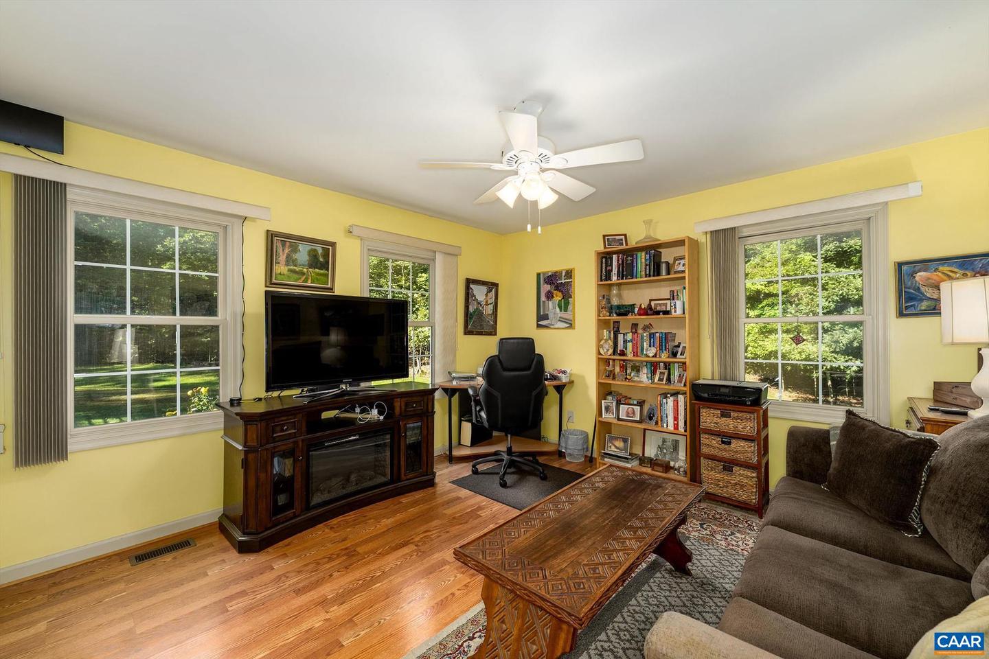 9165 TOTIER CREEK RD, SCOTTSVILLE, Virginia 24590, 3 Bedrooms Bedrooms, ,2 BathroomsBathrooms,Residential,For sale,9165 TOTIER CREEK RD,668356 MLS # 668356