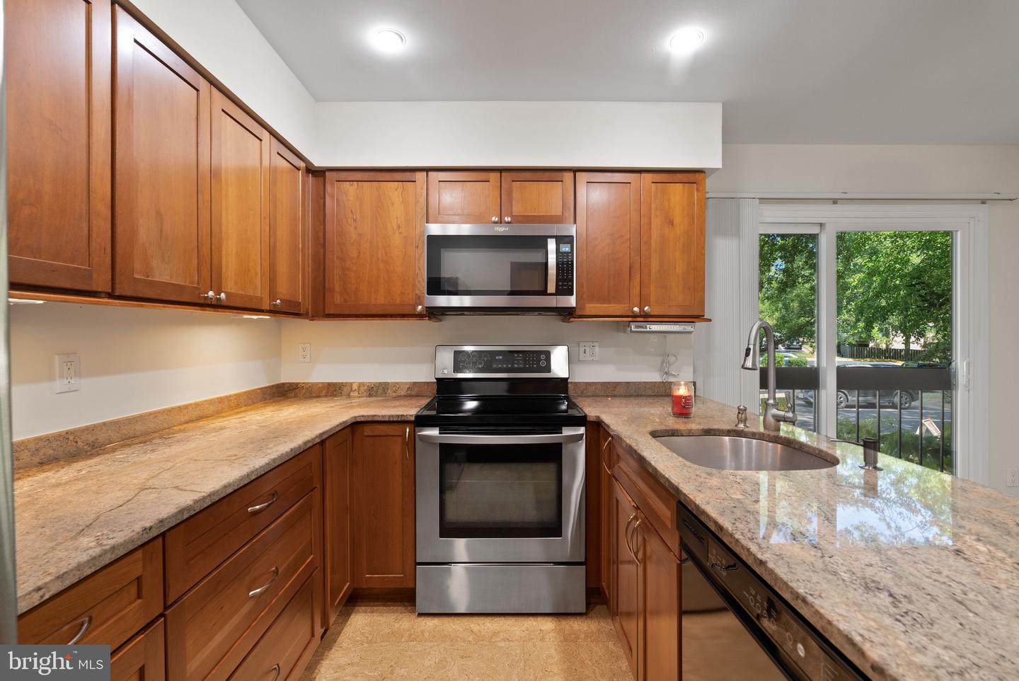3187 READSBOROUGH CT, FAIRFAX, Virginia 22031, 4 Bedrooms Bedrooms, ,2 BathroomsBathrooms,Residential,For sale,3187 READSBOROUGH CT,VAFX2263988 MLS # VAFX2263988