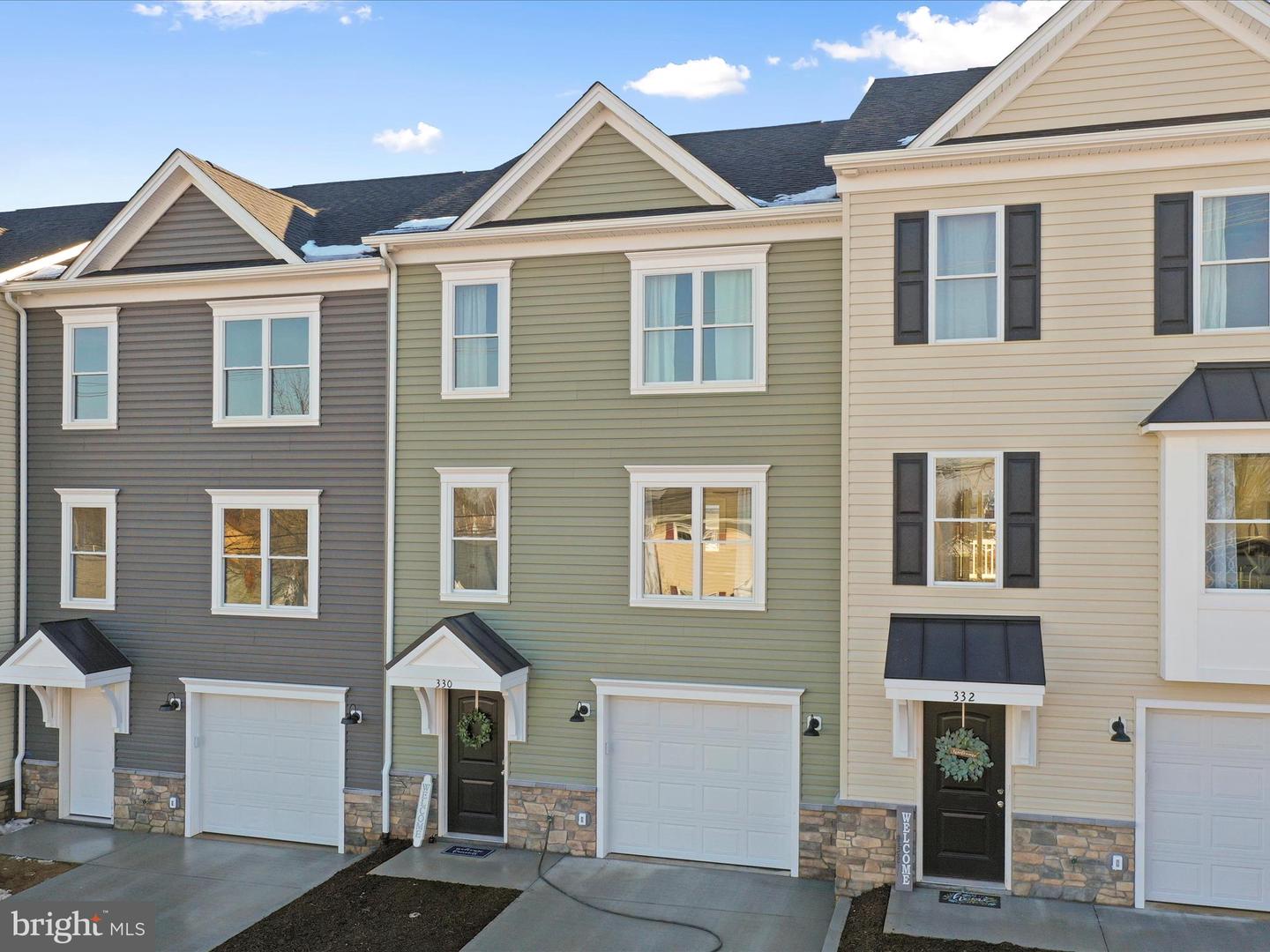 330 W 11TH ST, FRONT ROYAL, Virginia 22630, 3 Bedrooms Bedrooms, ,3 BathroomsBathrooms,Residential,For sale,330 W 11TH ST,VAWR2012144 MLS # VAWR2012144