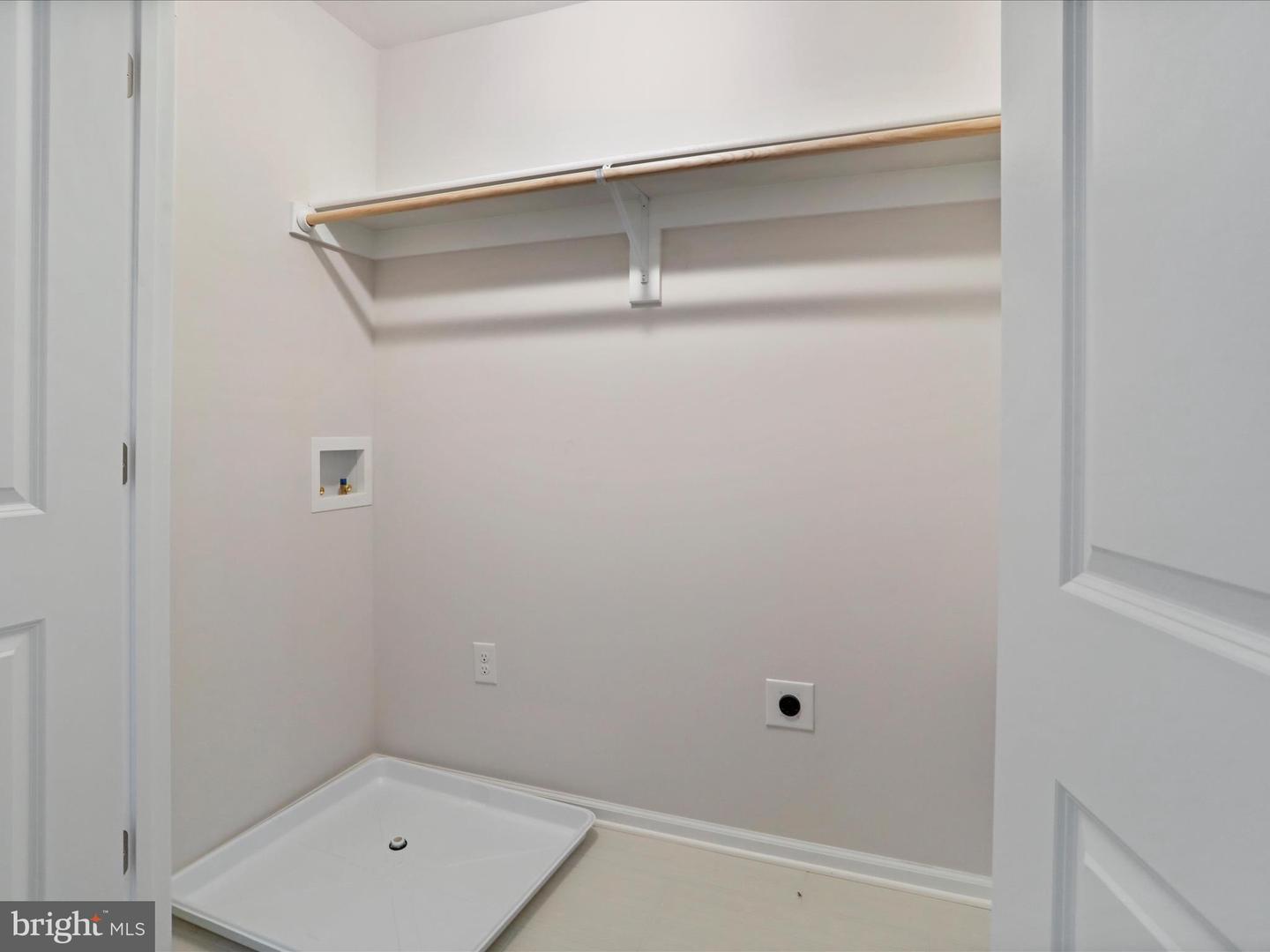 330 W 11TH ST, FRONT ROYAL, Virginia 22630, 3 Bedrooms Bedrooms, ,3 BathroomsBathrooms,Residential,For sale,330 W 11TH ST,VAWR2012144 MLS # VAWR2012144