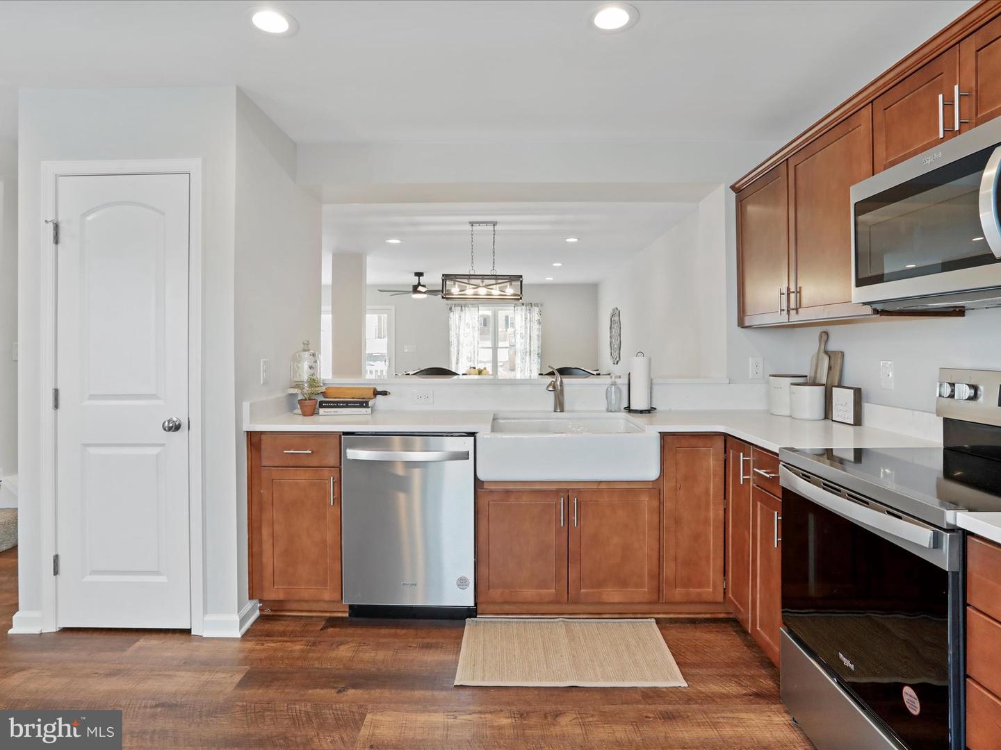 330 W 11TH ST, FRONT ROYAL, Virginia 22630, 3 Bedrooms Bedrooms, ,3 BathroomsBathrooms,Residential,For sale,330 W 11TH ST,VAWR2012144 MLS # VAWR2012144